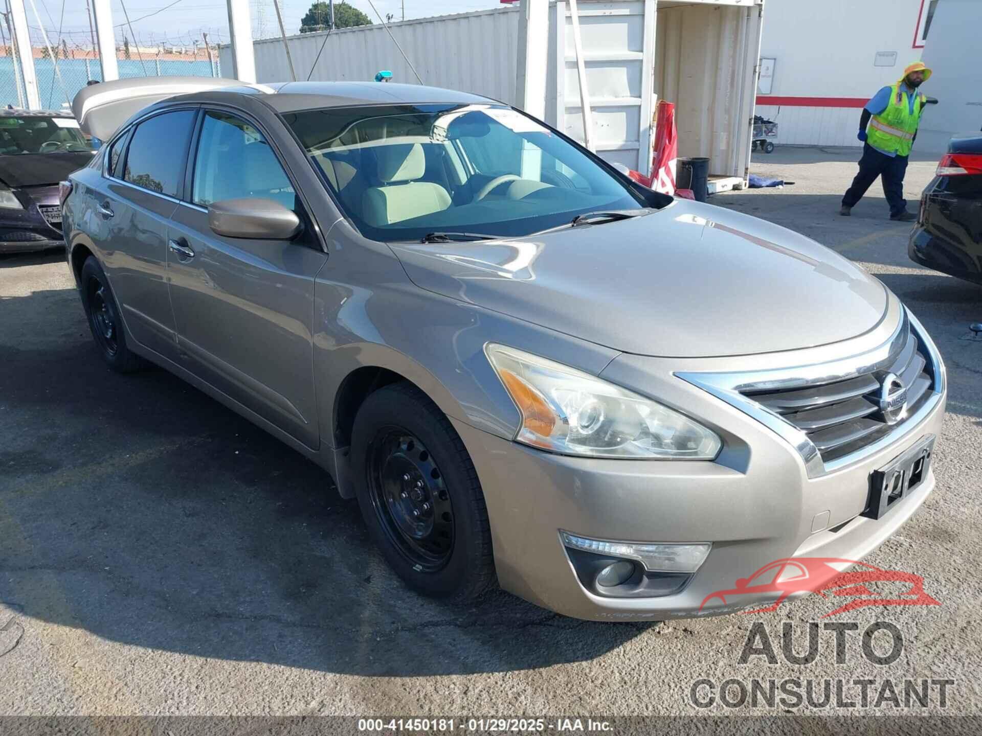 NISSAN ALTIMA 2015 - 1N4AL3AP3FN905391