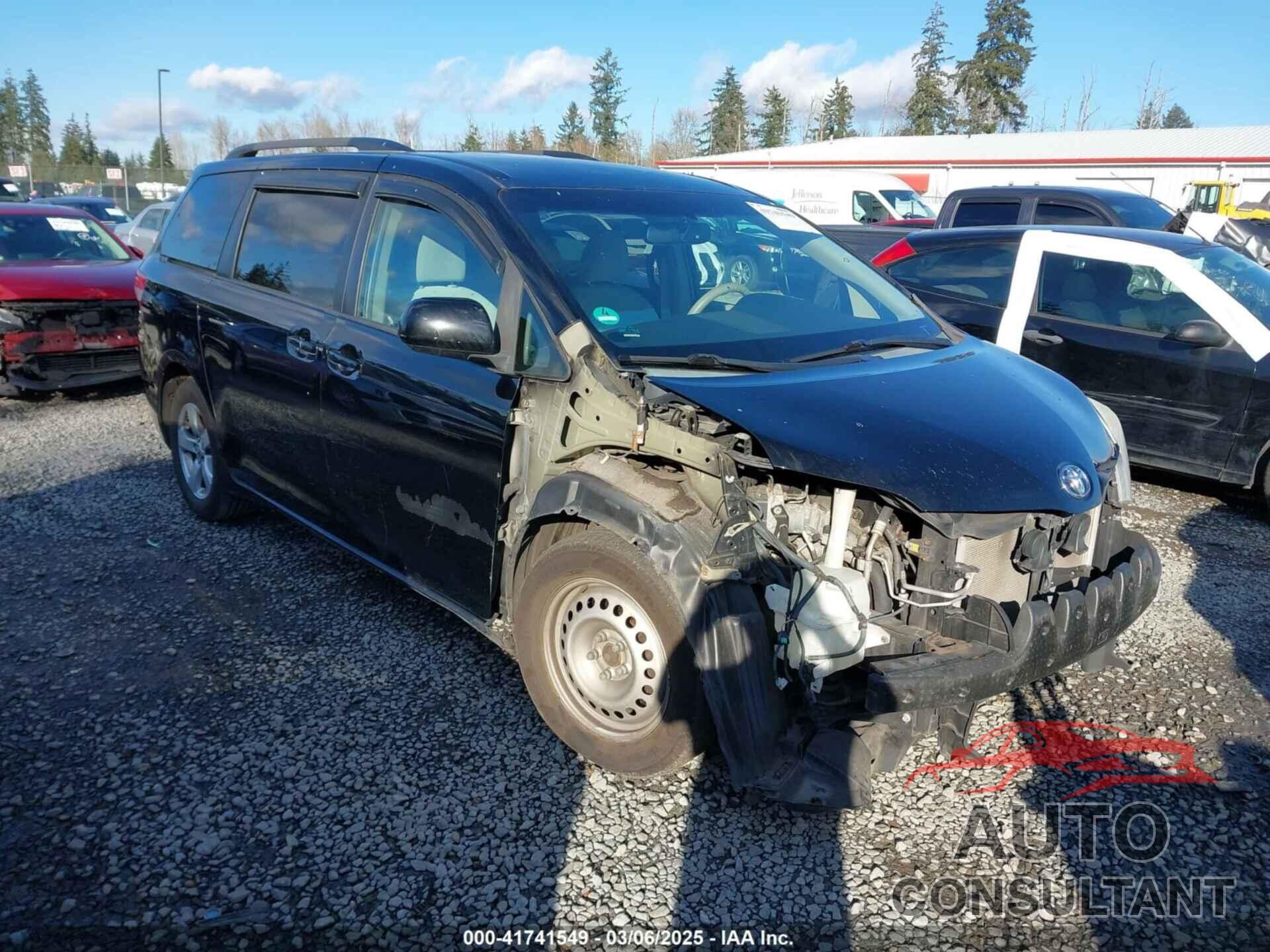 TOYOTA SIENNA 2011 - 5TDKK3DCXBS075958