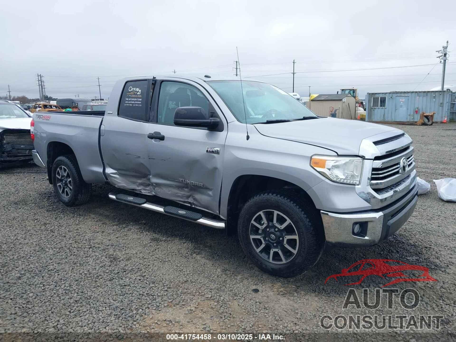 TOYOTA TUNDRA 2016 - 5TFUY5F12GX548946