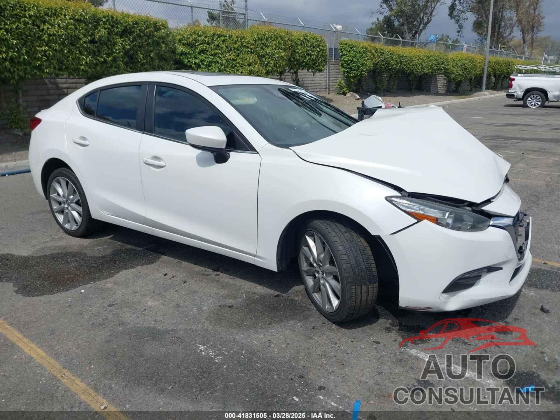 MAZDA MAZDA3 2017 - 3MZBN1V76HM121935