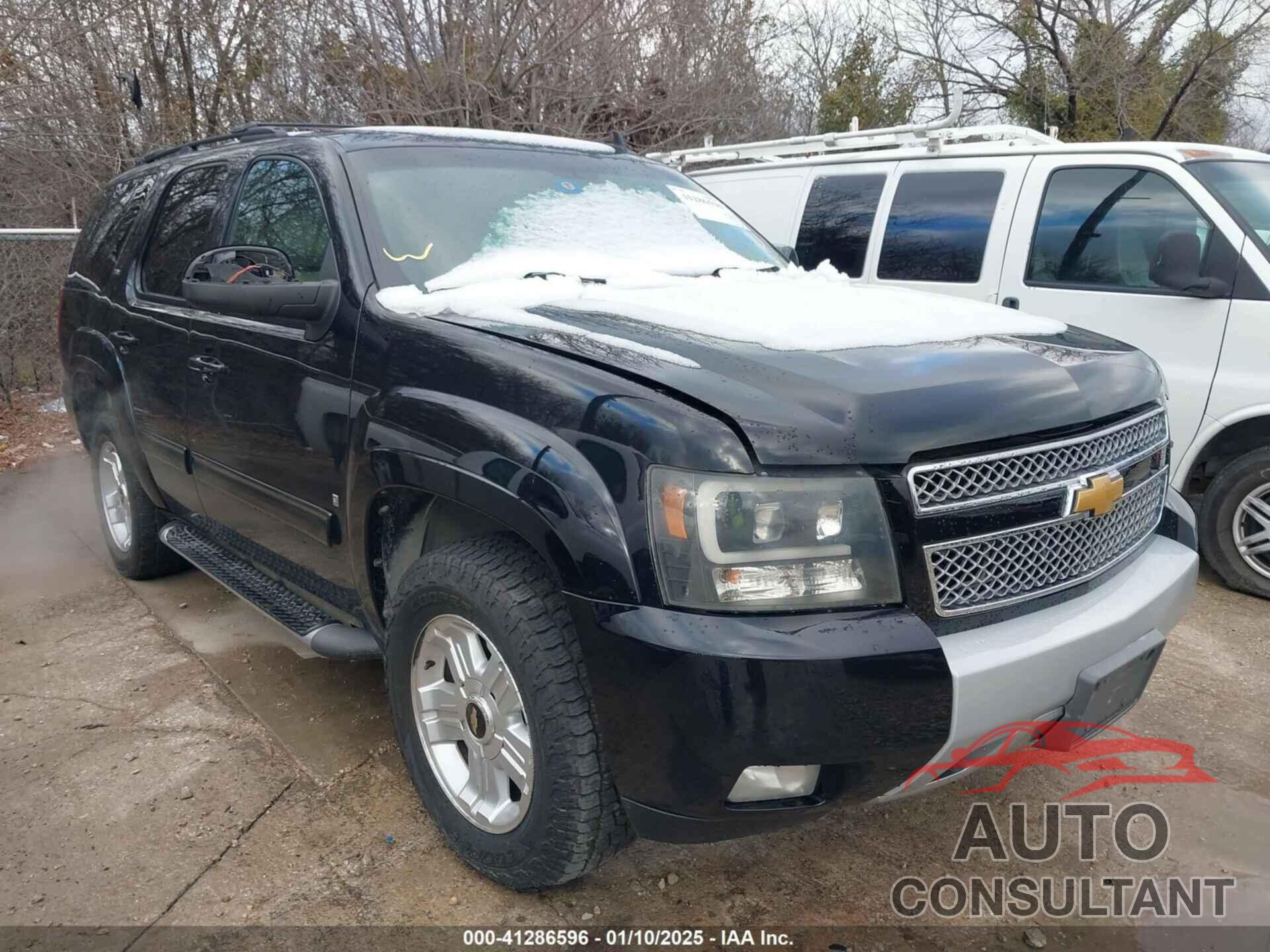 CHEVROLET TAHOE 2009 - 1GNFC23069R287983