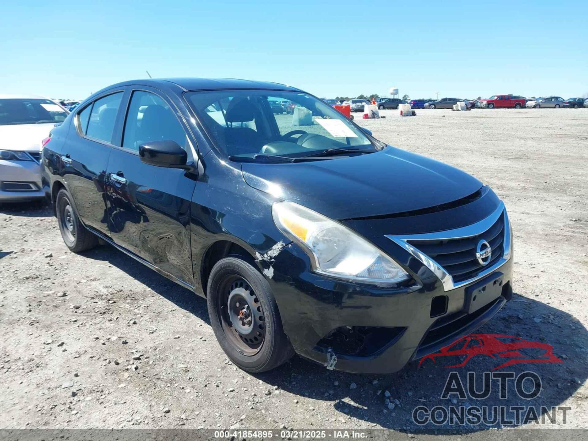 NISSAN VERSA 2019 - 3N1CN7AP1KL807302