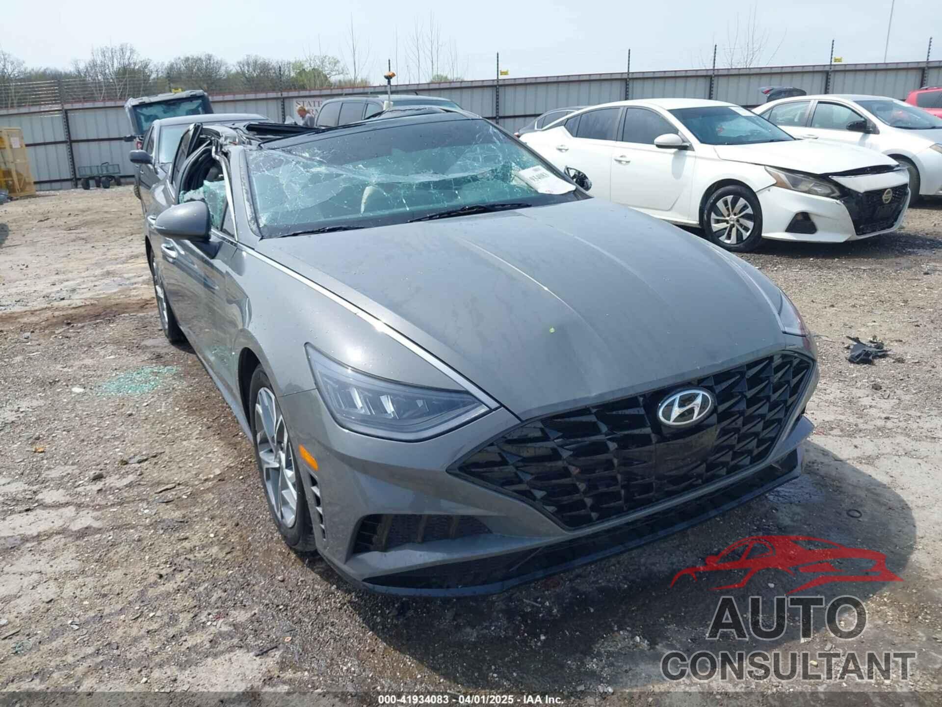 HYUNDAI SONATA 2023 - KMHL14JA4PA250558