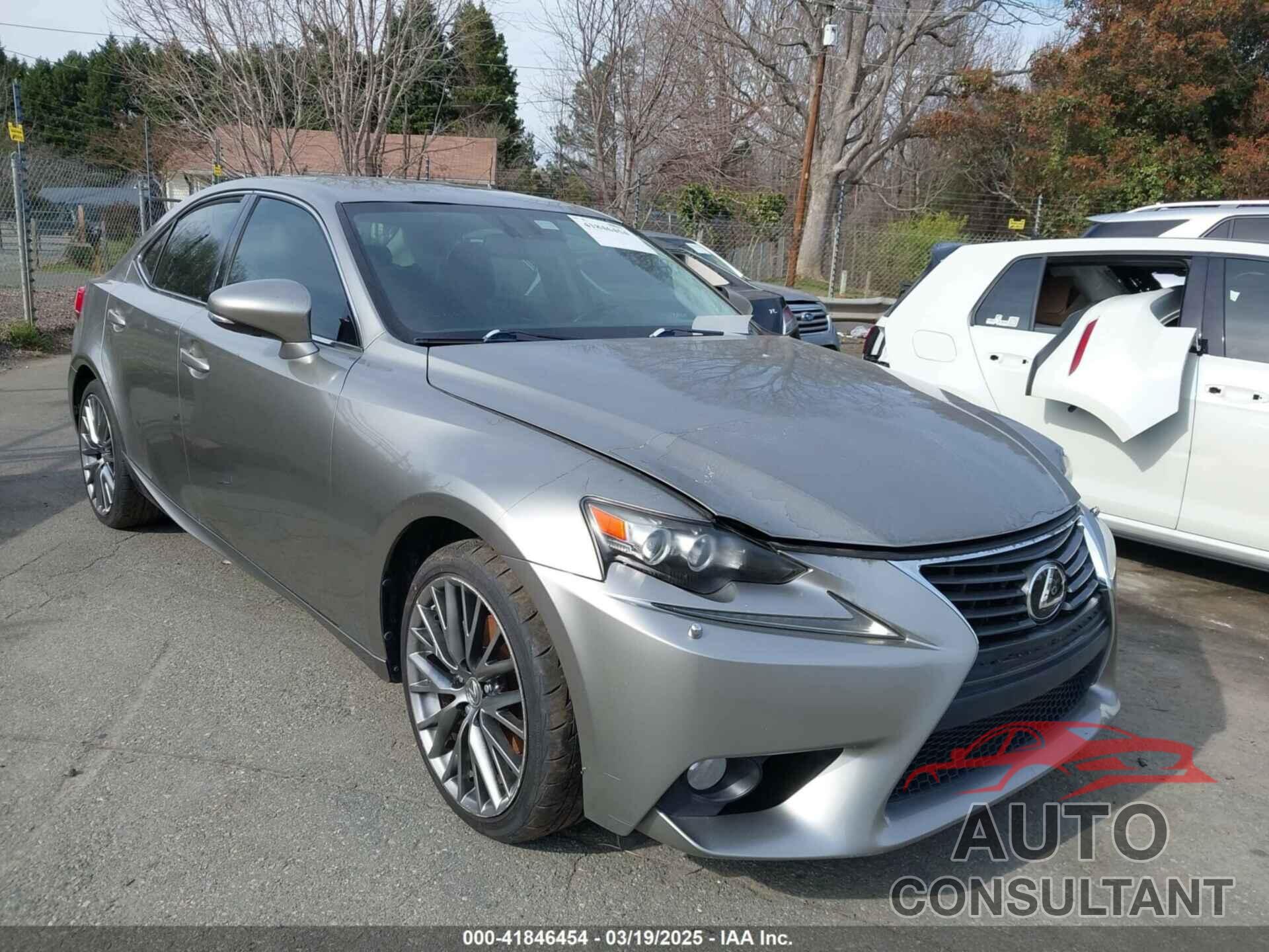 LEXUS IS 2014 - JTHCF1D28E5006926