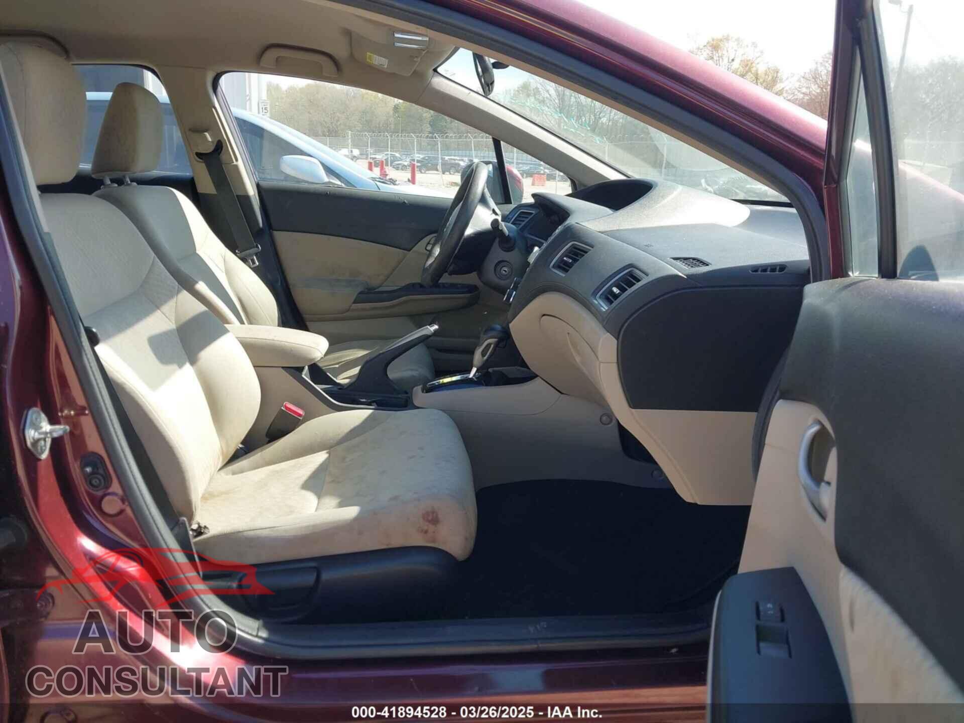 HONDA CIVIC 2014 - 19XFB2F5XEE009709