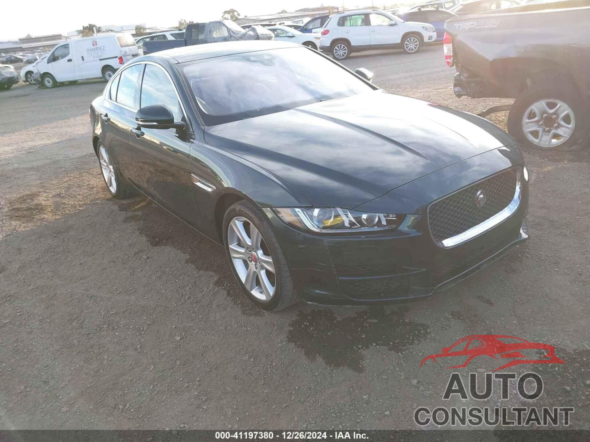 JAGUAR XE 2017 - SAJAE4BG3HA951226