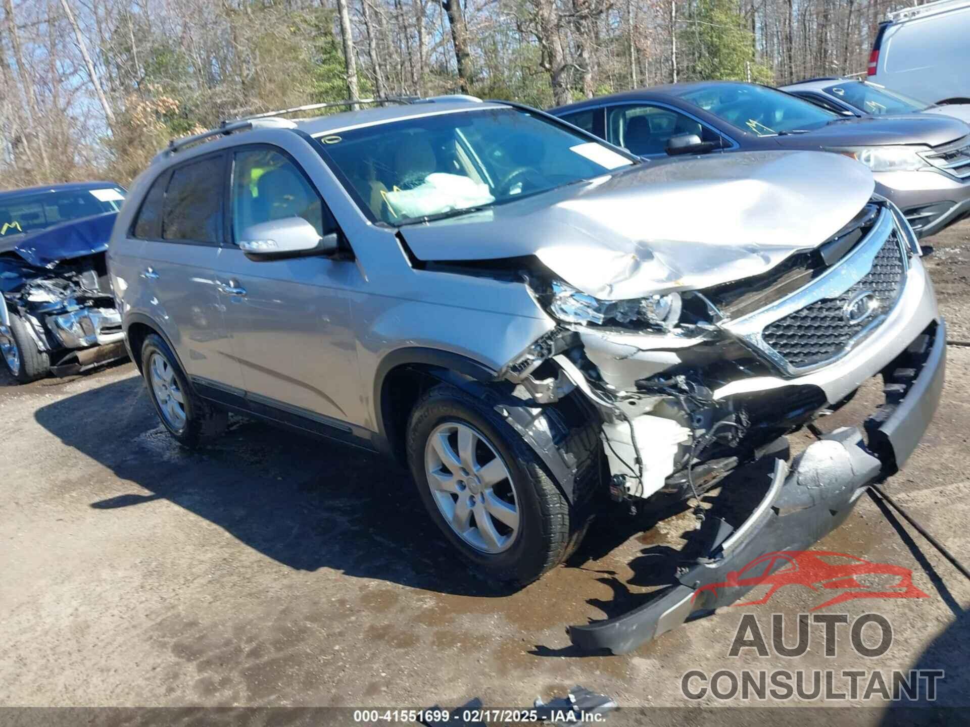 KIA SORENTO 2012 - 5XYKT4A66CG282167