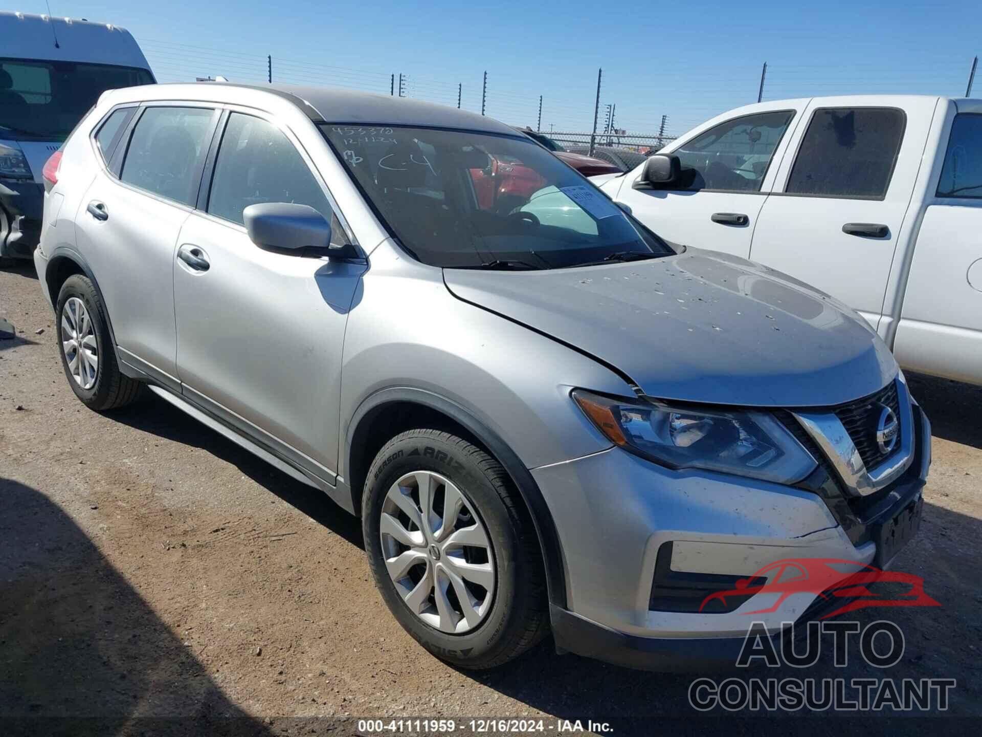 NISSAN ROGUE 2017 - KNMAT2MTXHP532564