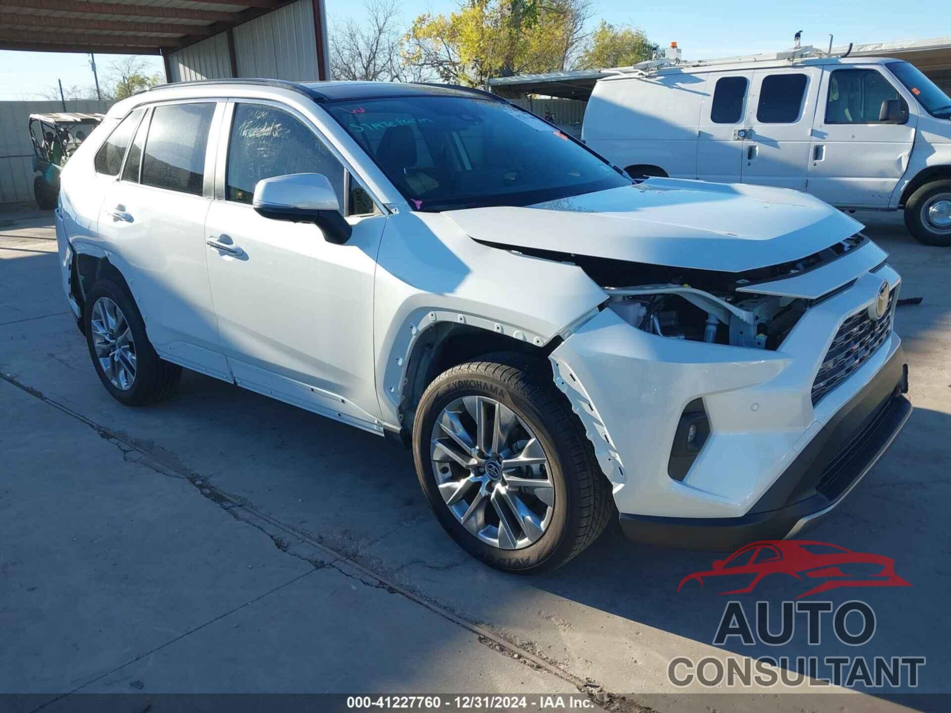 TOYOTA RAV4 2024 - JTMY1RFV3RJ027272