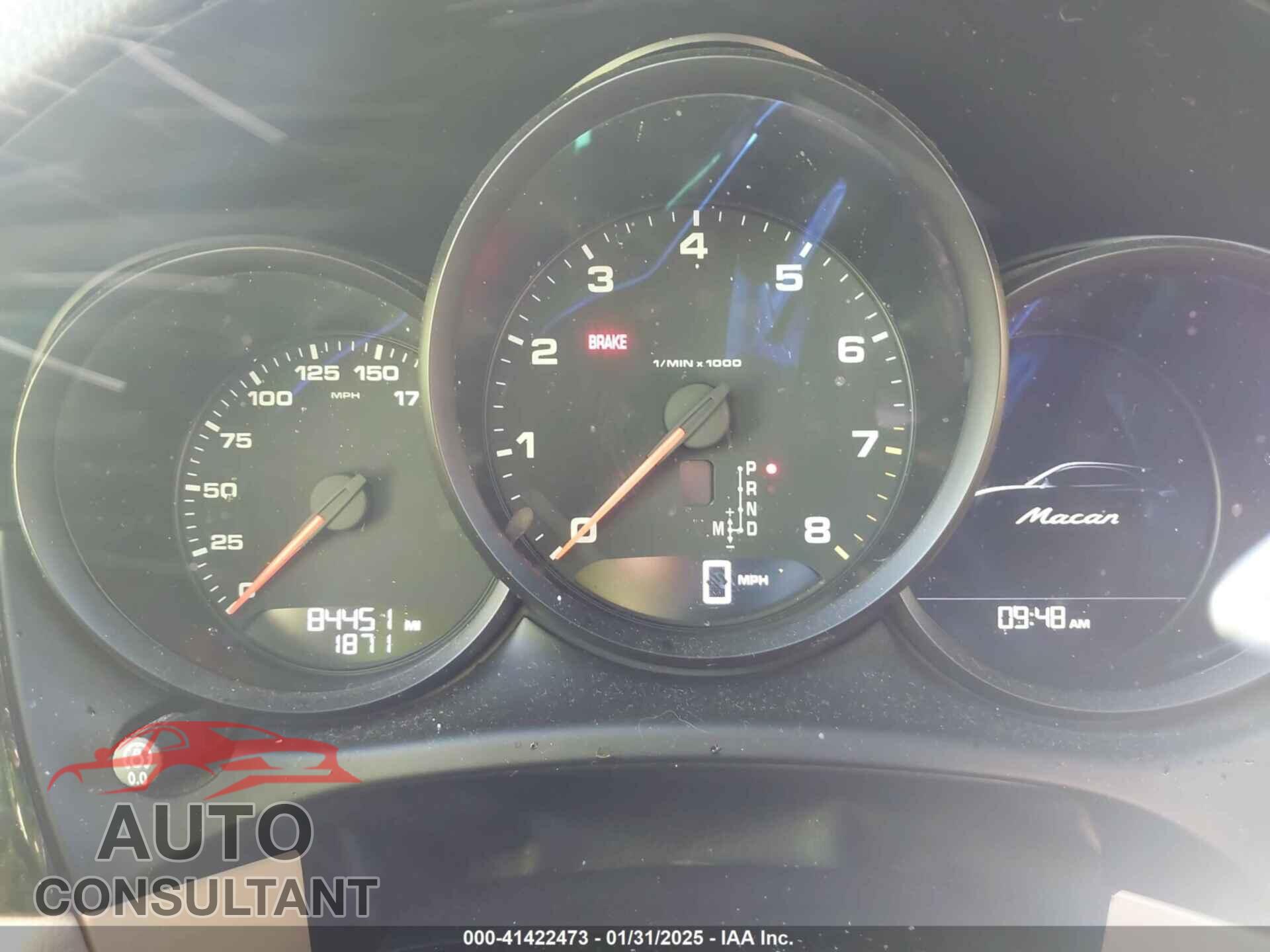 PORSCHE MACAN 2018 - WP1AA2A54JLB01838