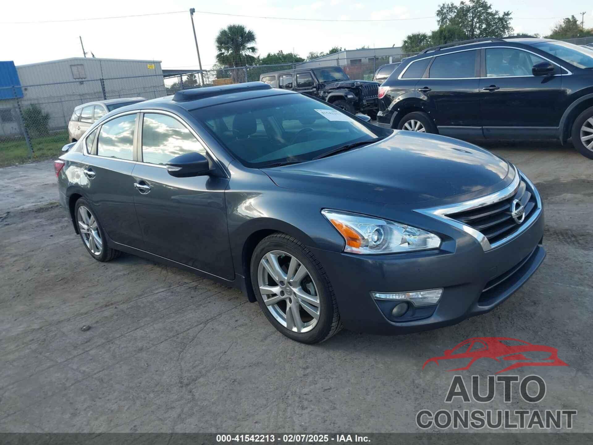 NISSAN ALTIMA 2013 - 1N4BL3AP5DC194113