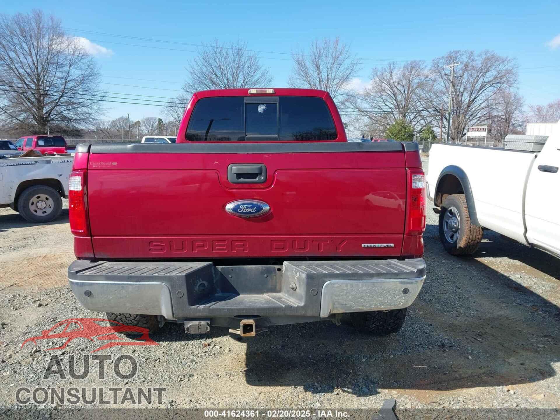 FORD F-250 2015 - 1FT7W2B66FED13642