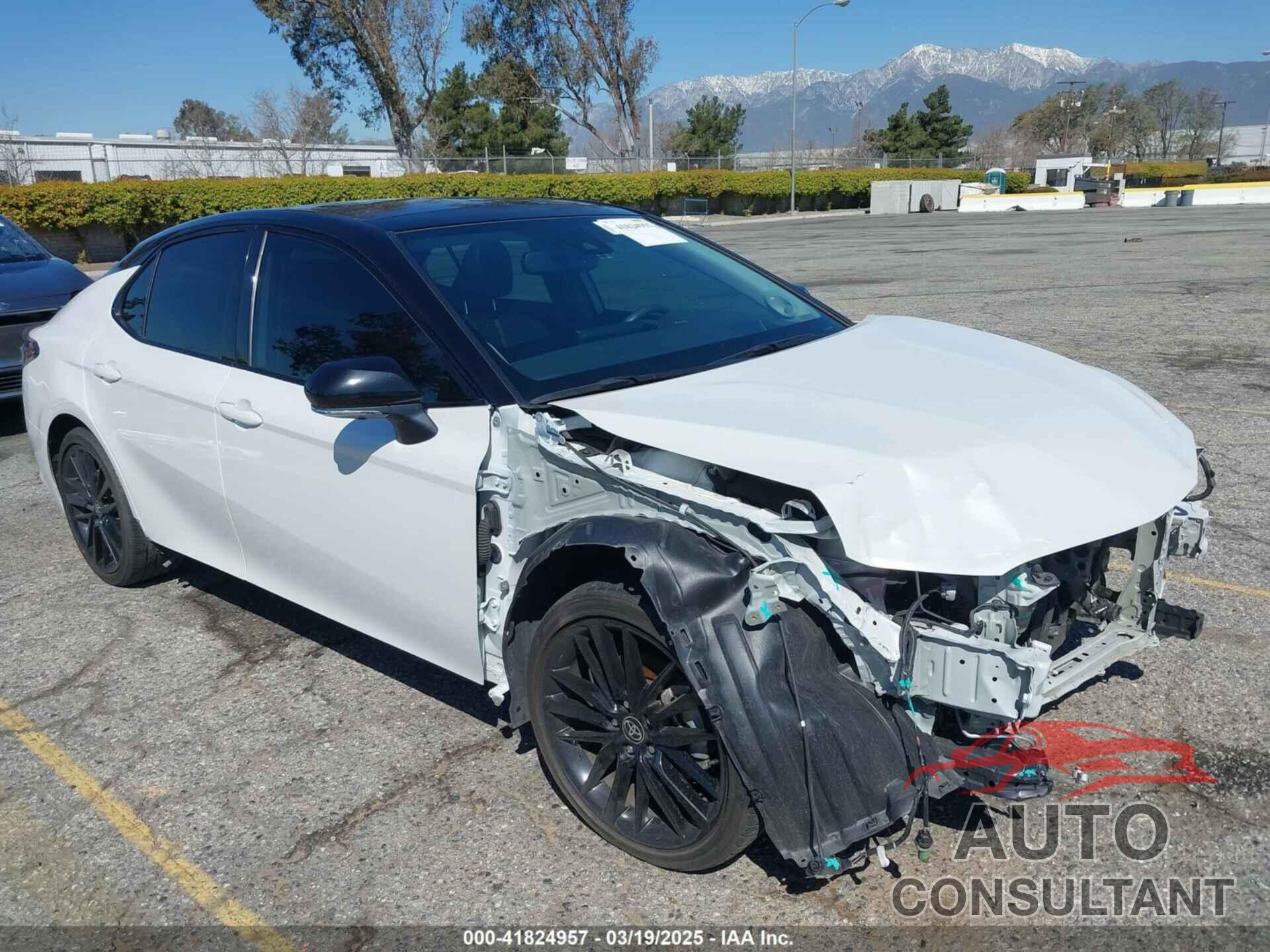 TOYOTA CAMRY 2021 - 4T1KZ1AK7MU055026