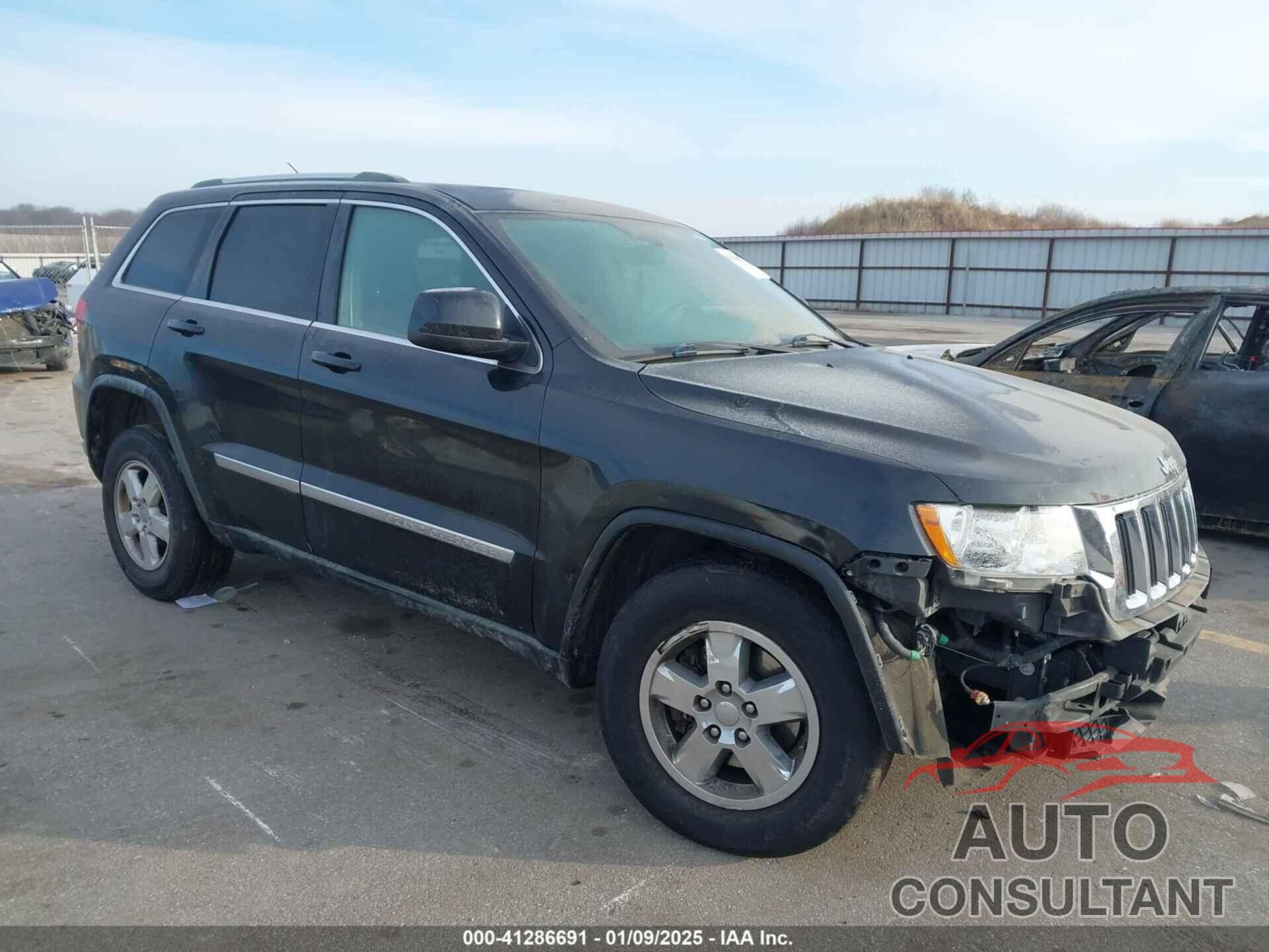 JEEP GRAND CHEROKEE 2011 - 1J4RR4GG0BC584404