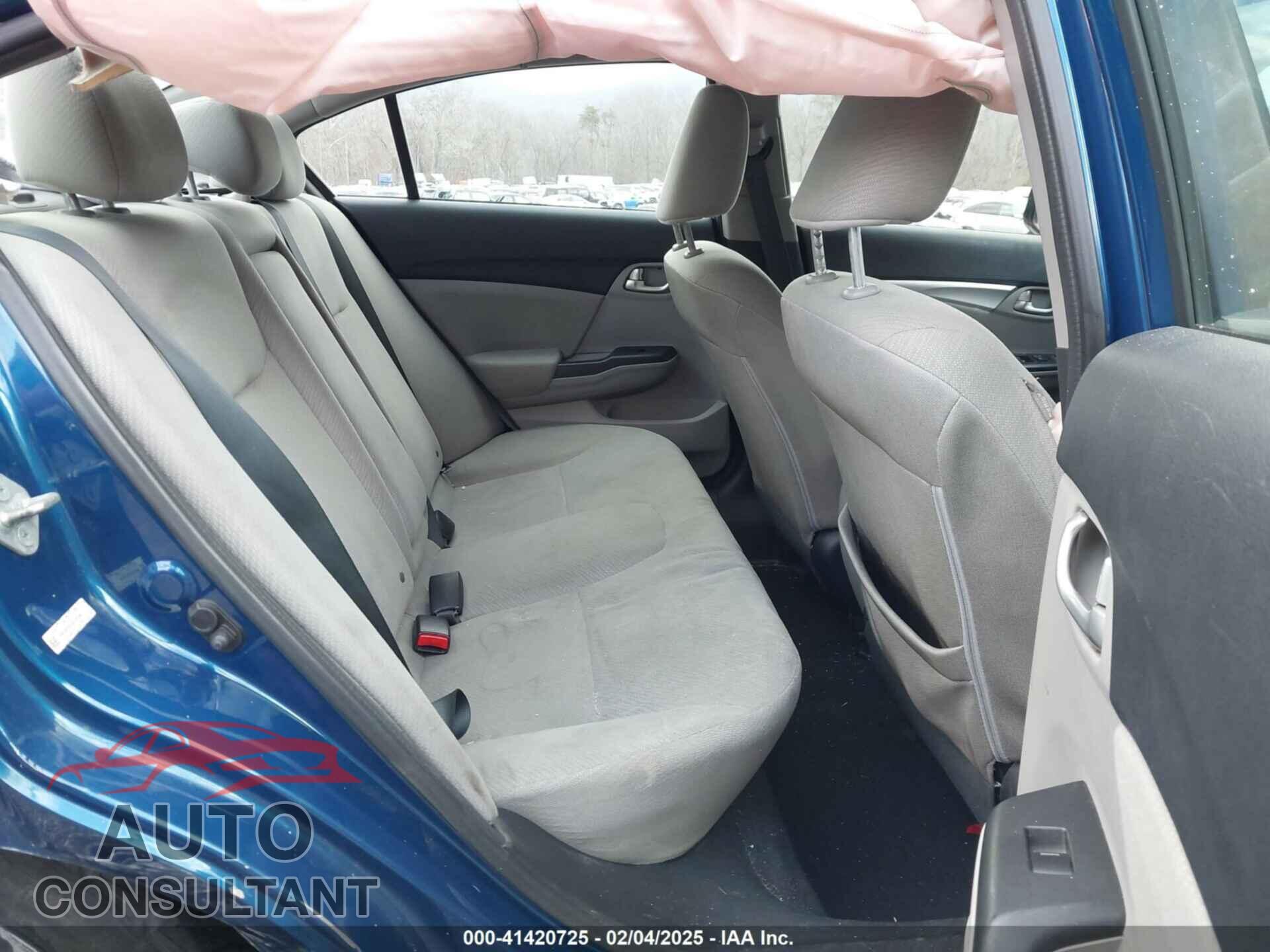 HONDA CIVIC 2013 - 19XFB2F81DE210746