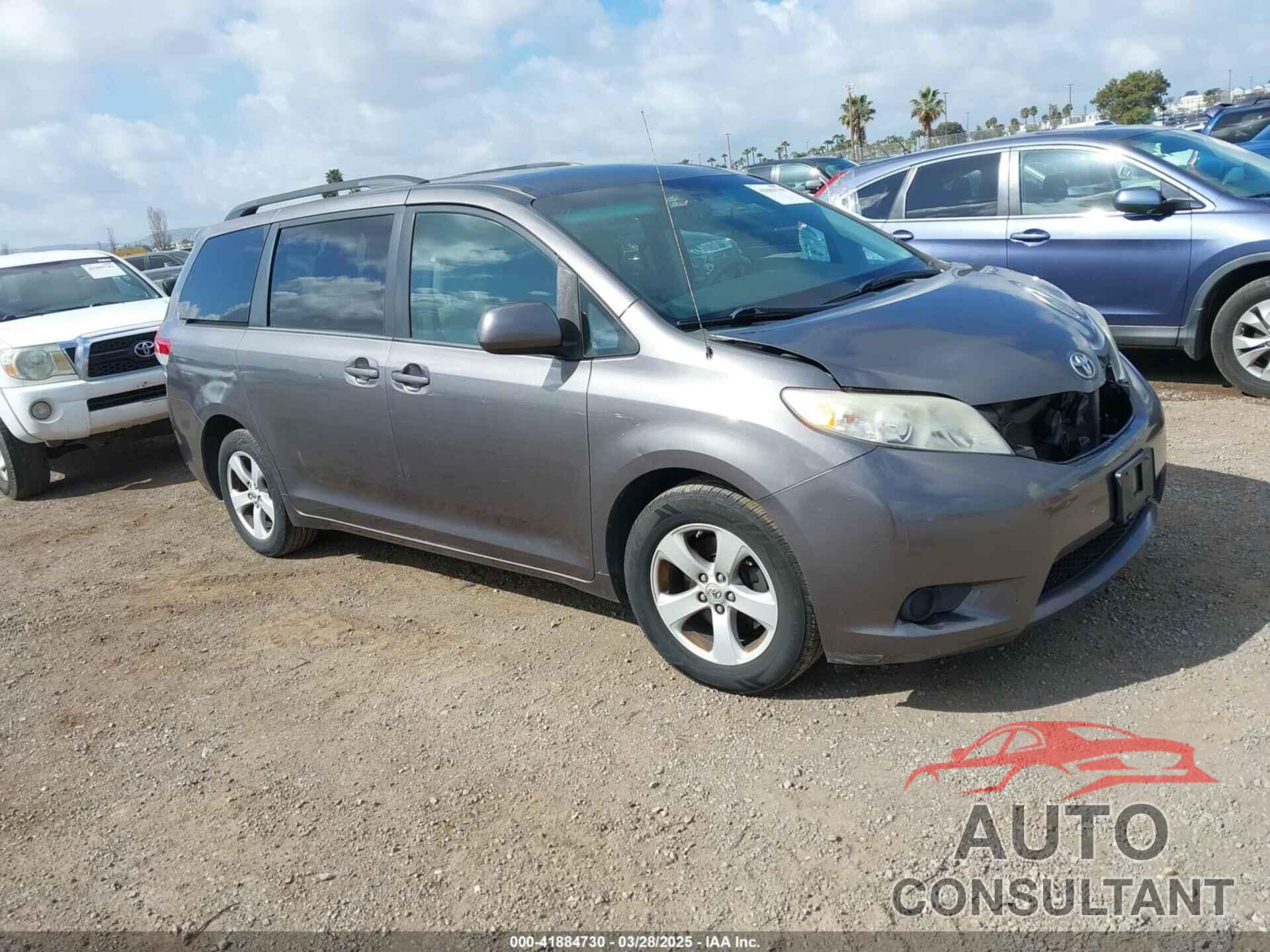 TOYOTA SIENNA 2011 - 5TDKK3DC8BS080284