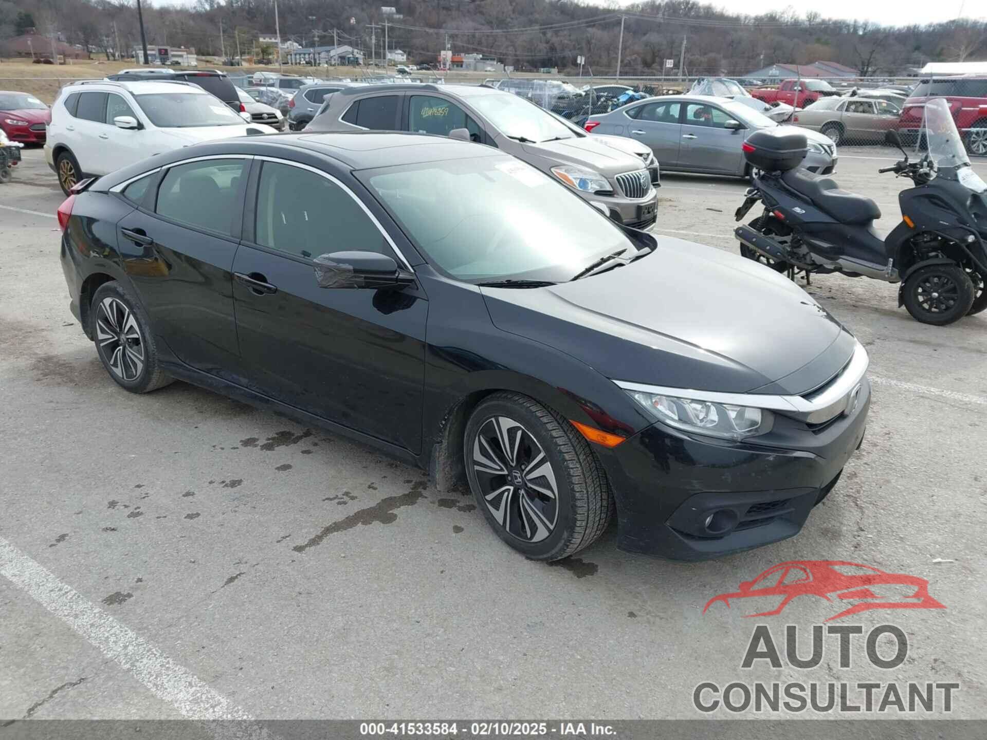 HONDA CIVIC 2018 - JHMFC1F31JX029524