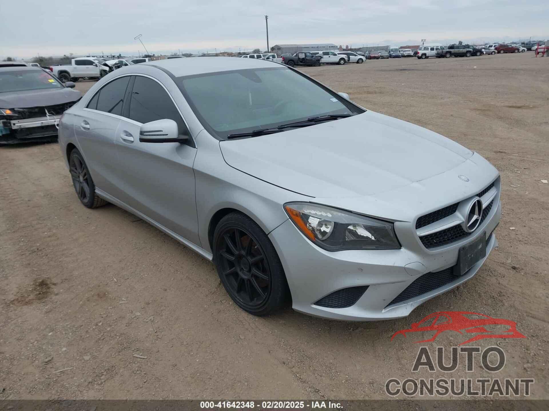 MERCEDES-BENZ CLA 250 2015 - WDDSJ4EB7FN203797