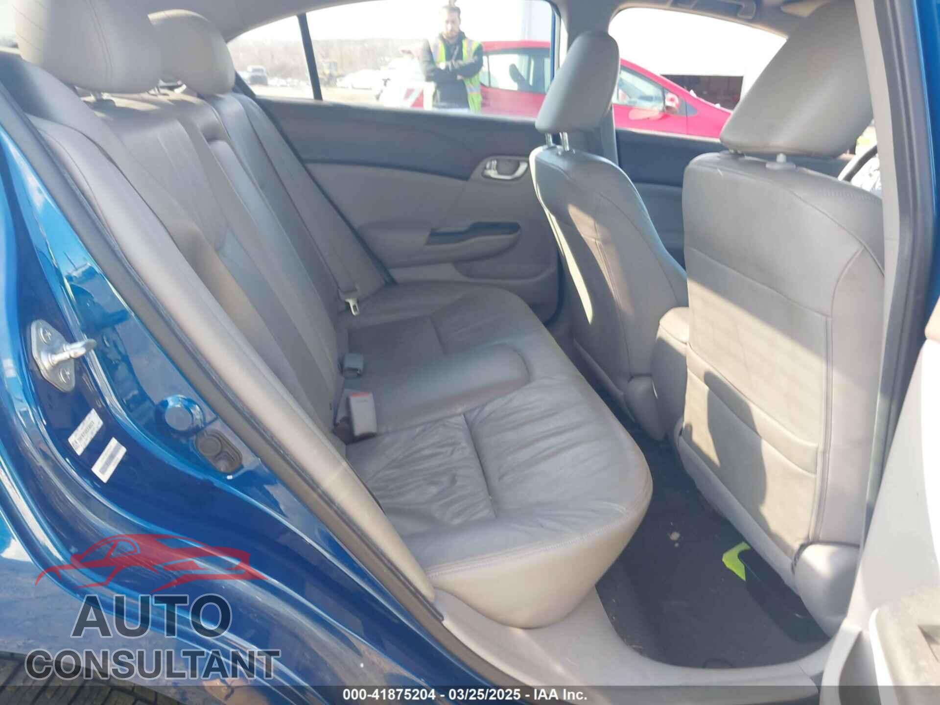 HONDA CIVIC 2012 - 19XFB2F90CE300378