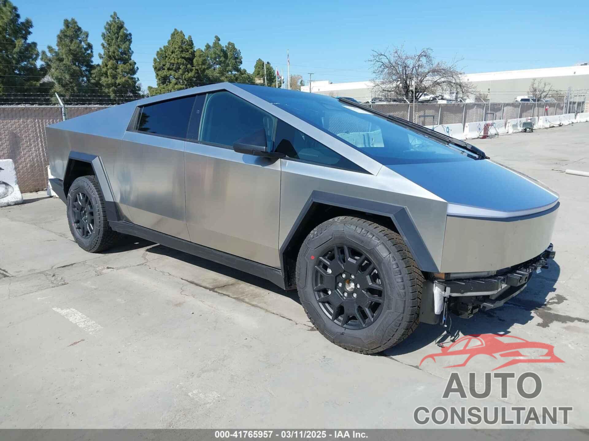 TESLA CYBERTRUCK 2025 - 7G2CEHED1SA060070
