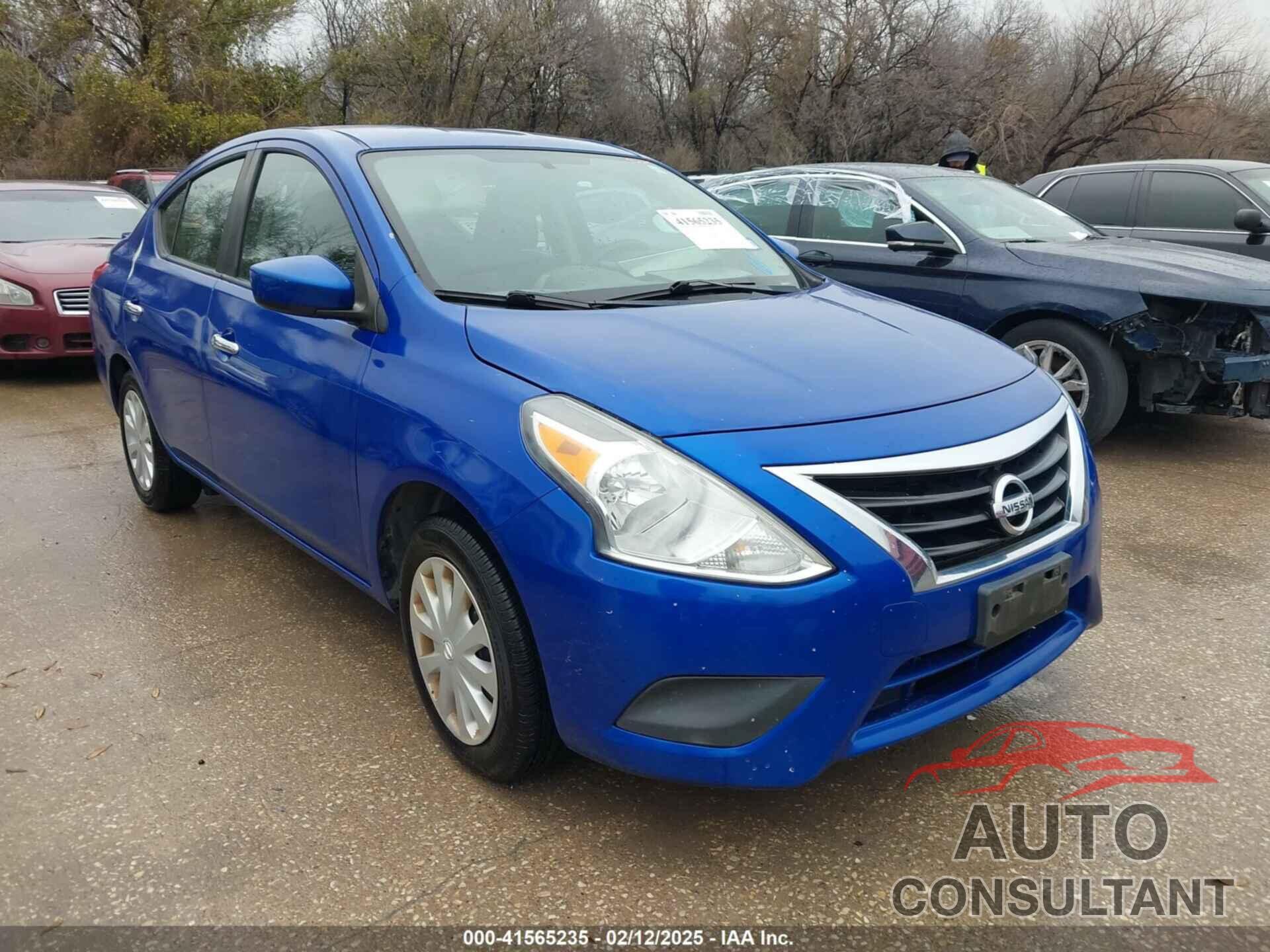 NISSAN VERSA 2017 - 3N1CN7AP0HL801550