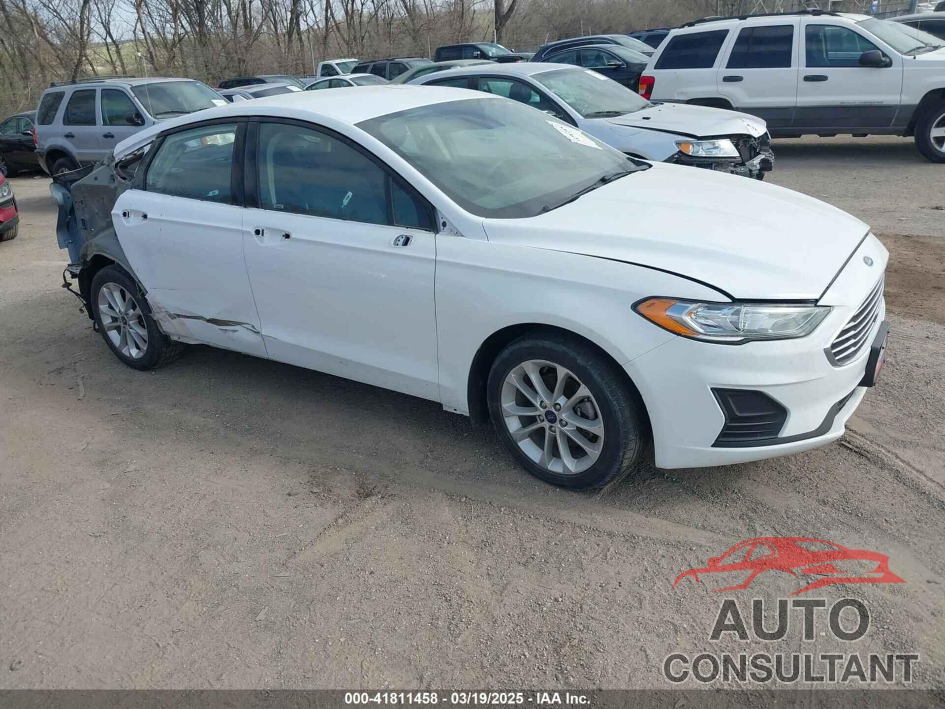 FORD FUSION HYBRID 2019 - 3FA6P0LU0KR164670