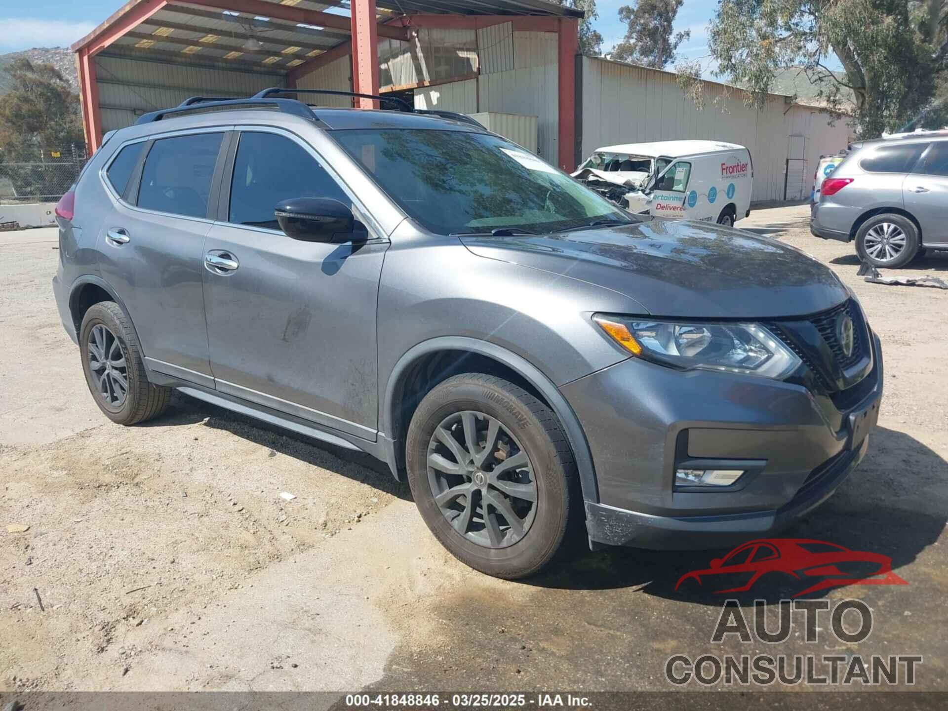 NISSAN ROGUE 2018 - 5N1AT2MV9JC828525