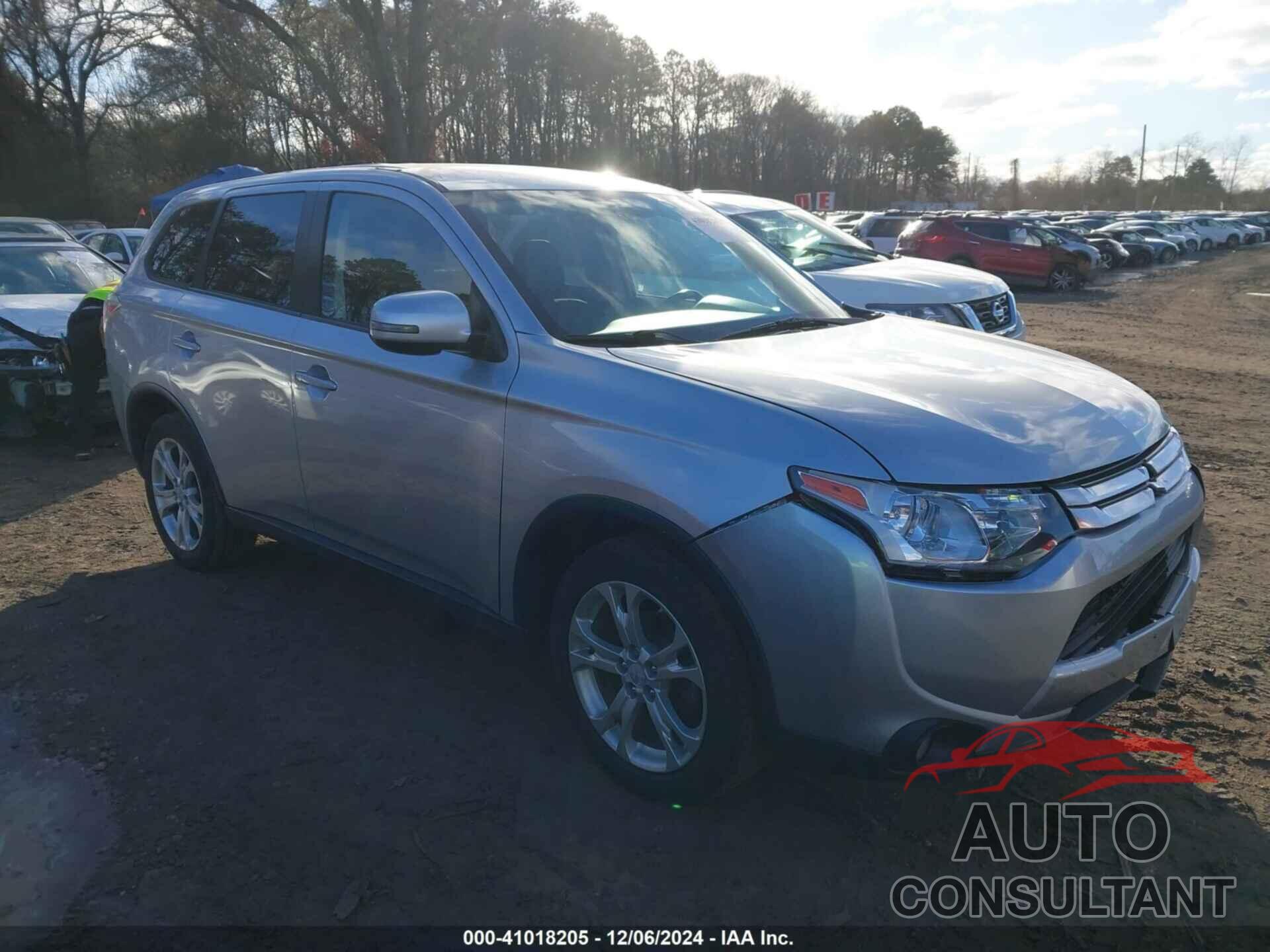 MITSUBISHI OUTLANDER 2015 - JA4AZ3A32FZ006563