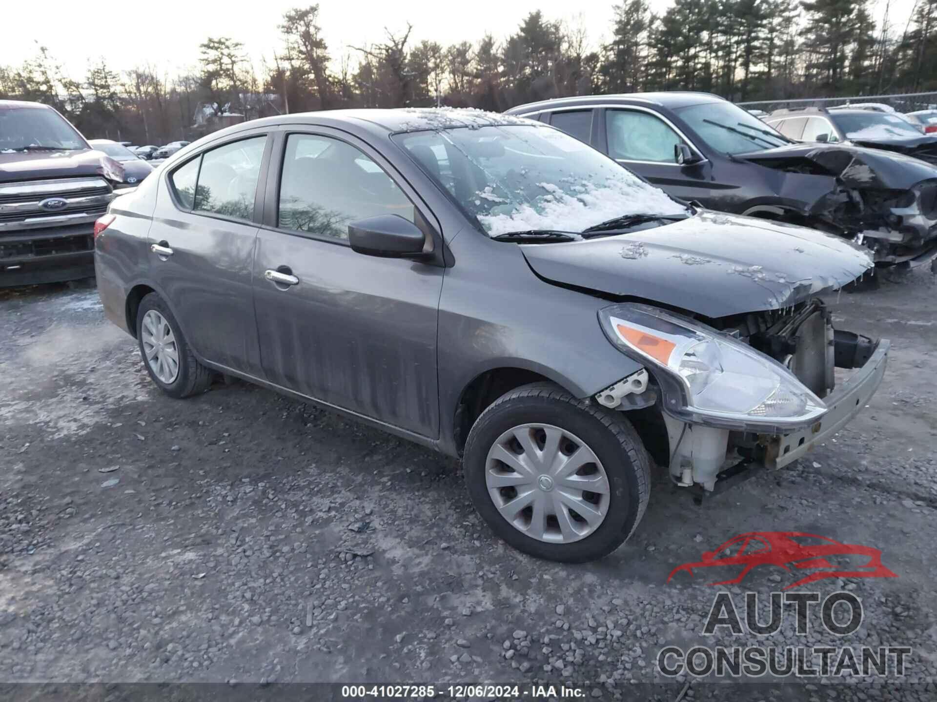 NISSAN VERSA 2019 - 3N1CN7AP0KL847936