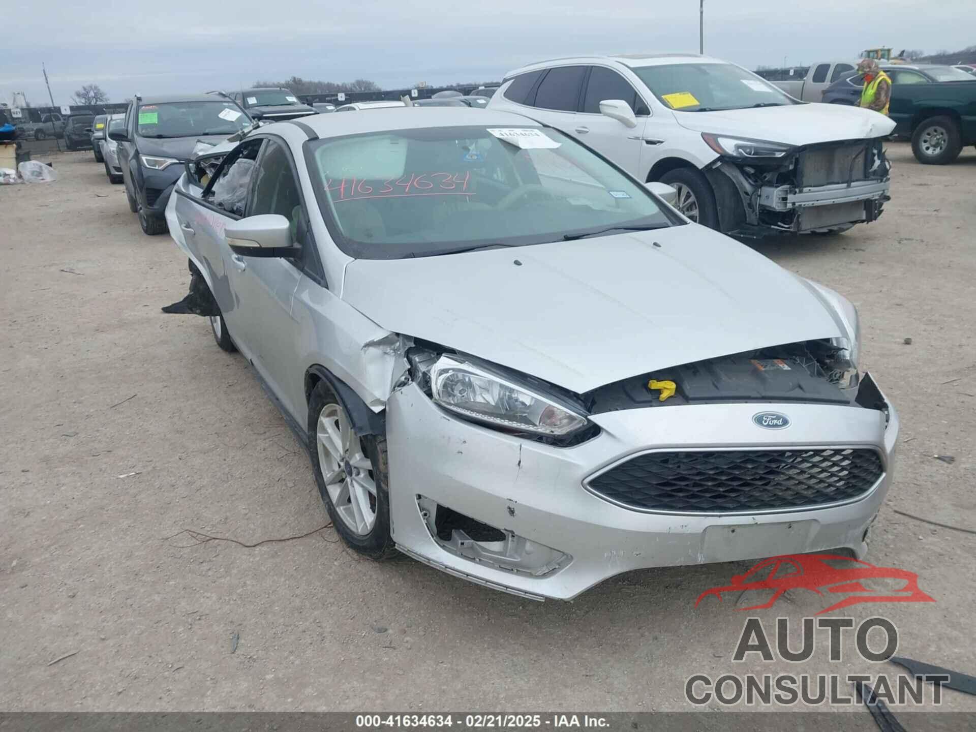 FORD FOCUS 2016 - 1FADP3F23GL316269