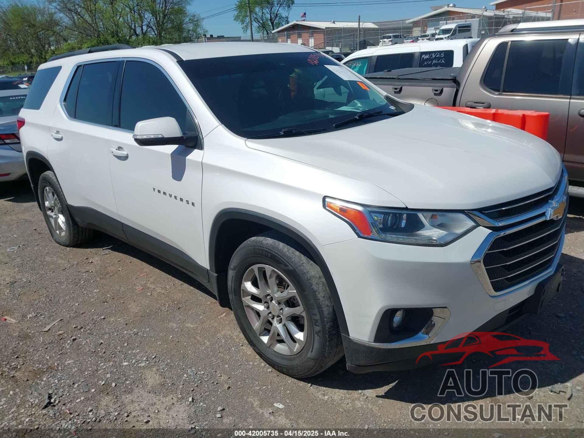 CHEVROLET TRAVERSE 2021 - 1GNERGKW3MJ155350