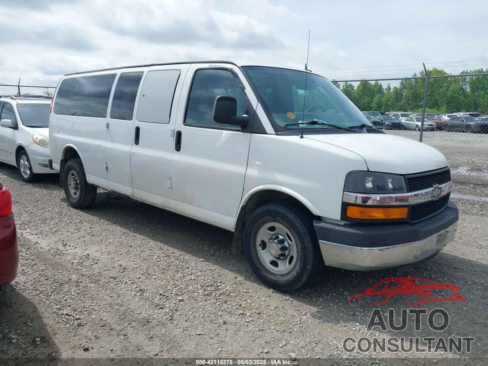 CHEVROLET EXPRESS 3500 2015 - 1GAZG1FG8F1119472