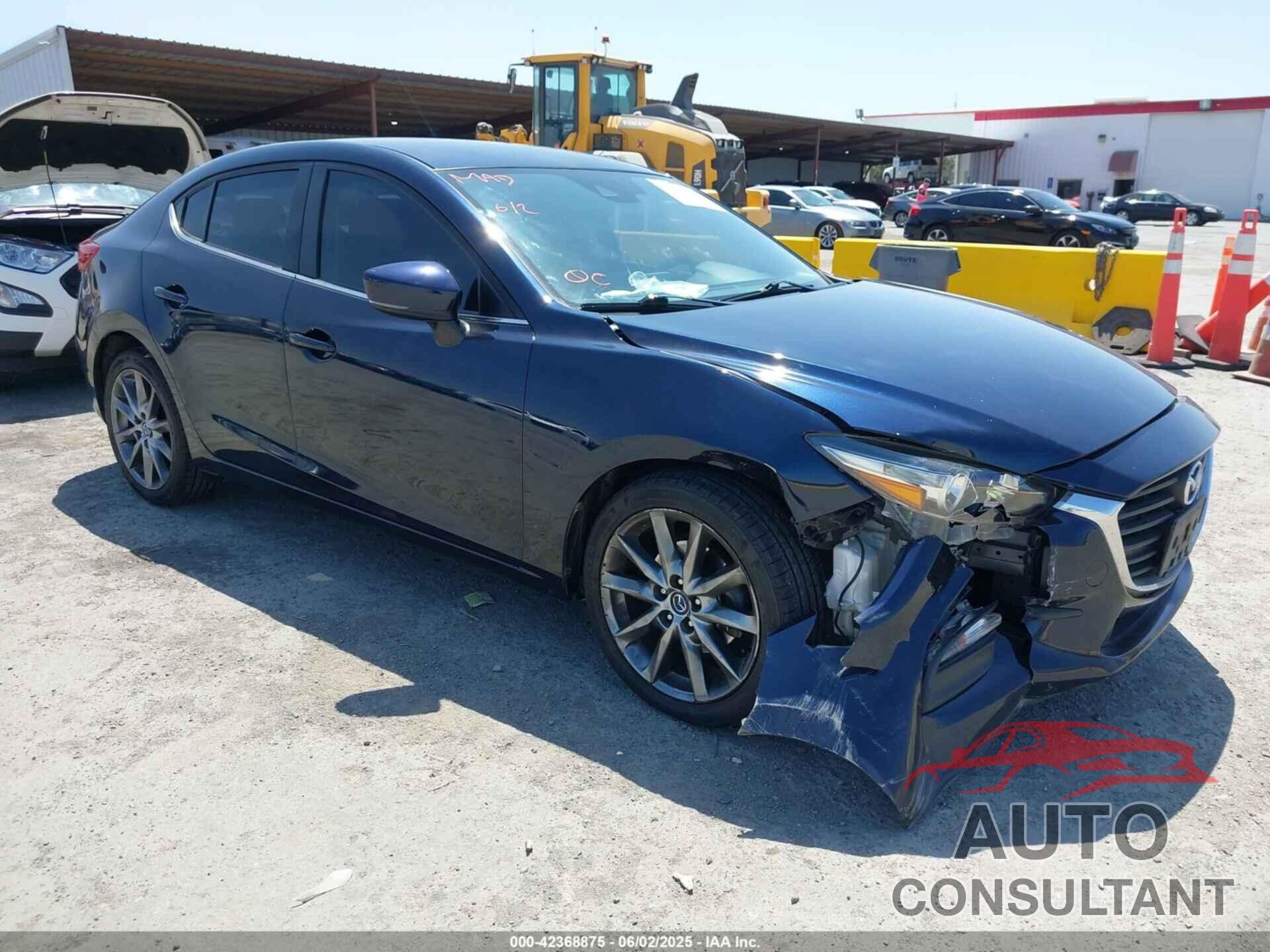 MAZDA MAZDA3 2018 - 3MZBN1V35JM185841