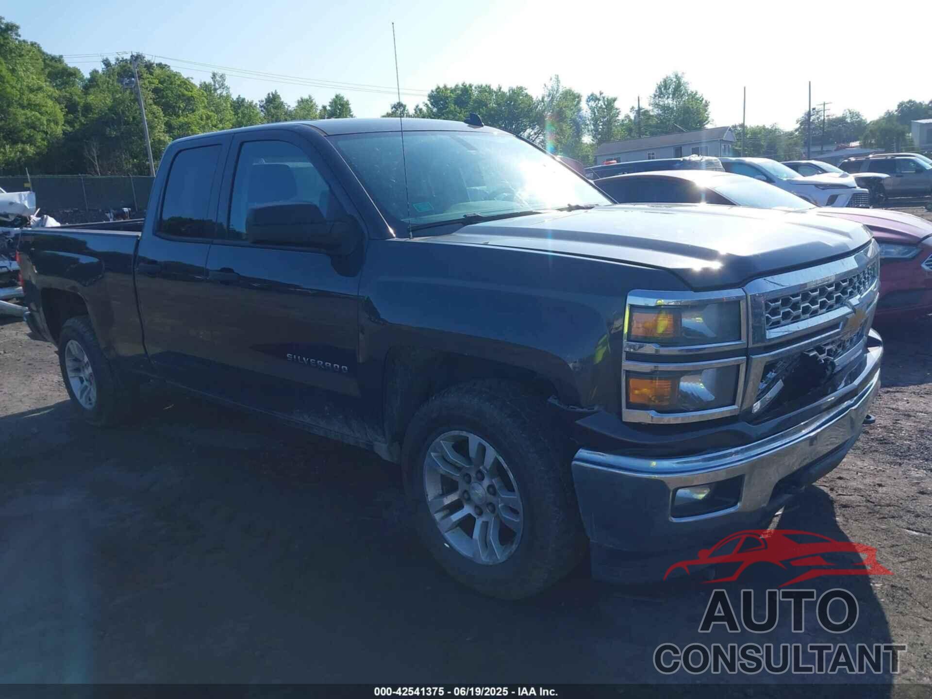 CHEVROLET SILVERADO 1500 2014 - 1GCVKREC9EZ257751