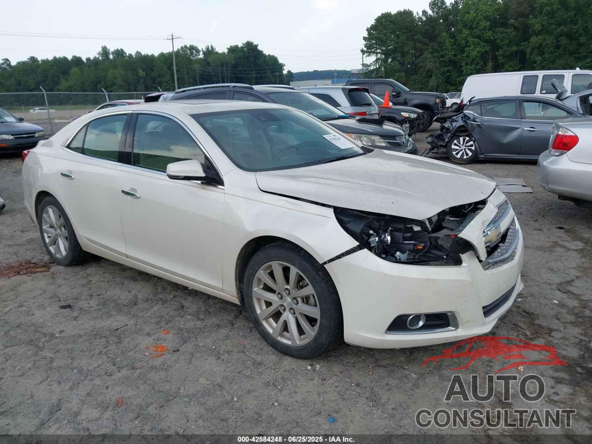 CHEVROLET MALIBU 2013 - 1G11H5SA5DF184430