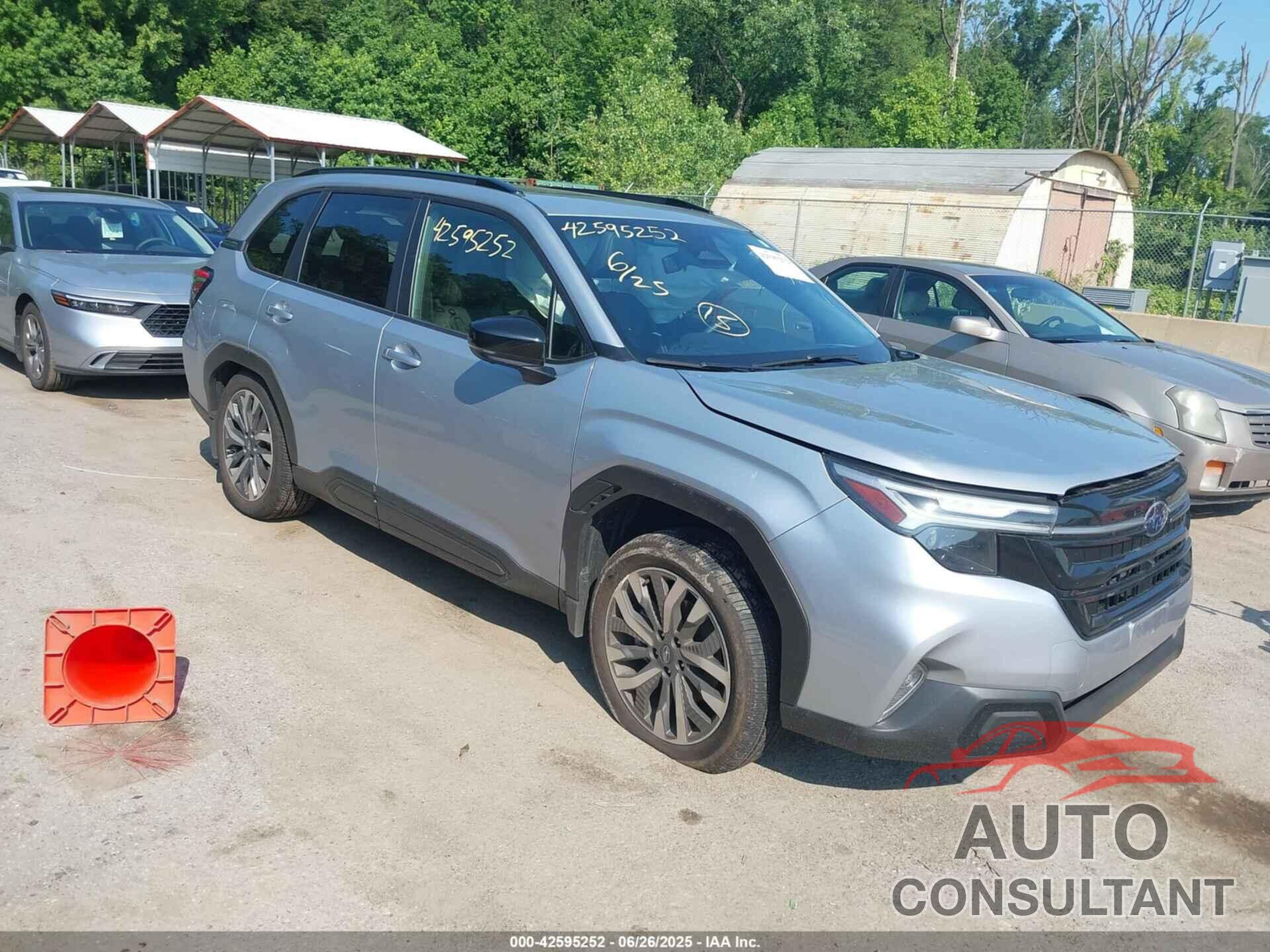 SUBARU FORESTER 2025 - JF2SLDTC8SH423511
