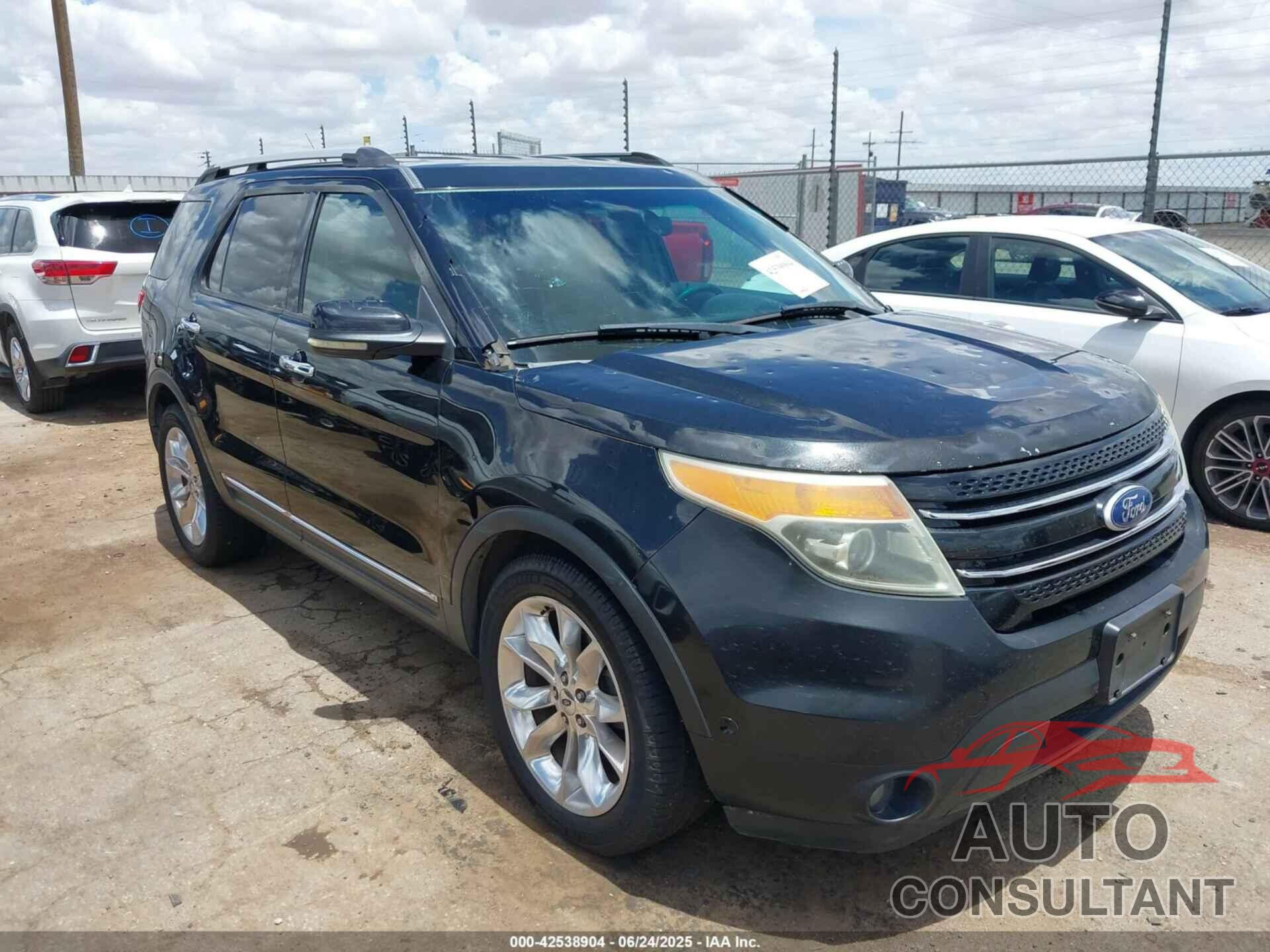 FORD EXPLORER 2011 - 1FMHK7F83BGA05525