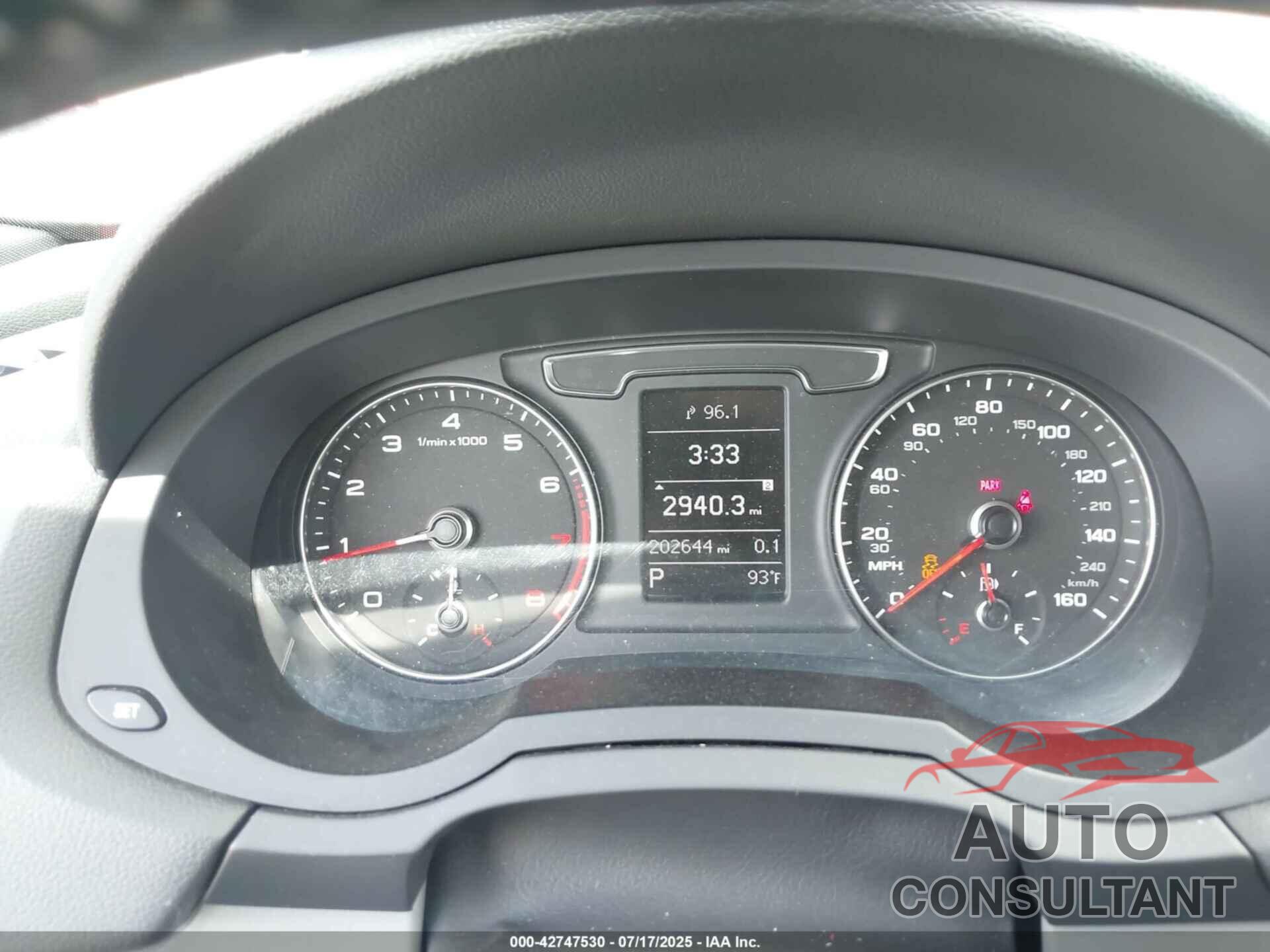 AUDI Q3 2018 - WA1BCCFS1JR012255