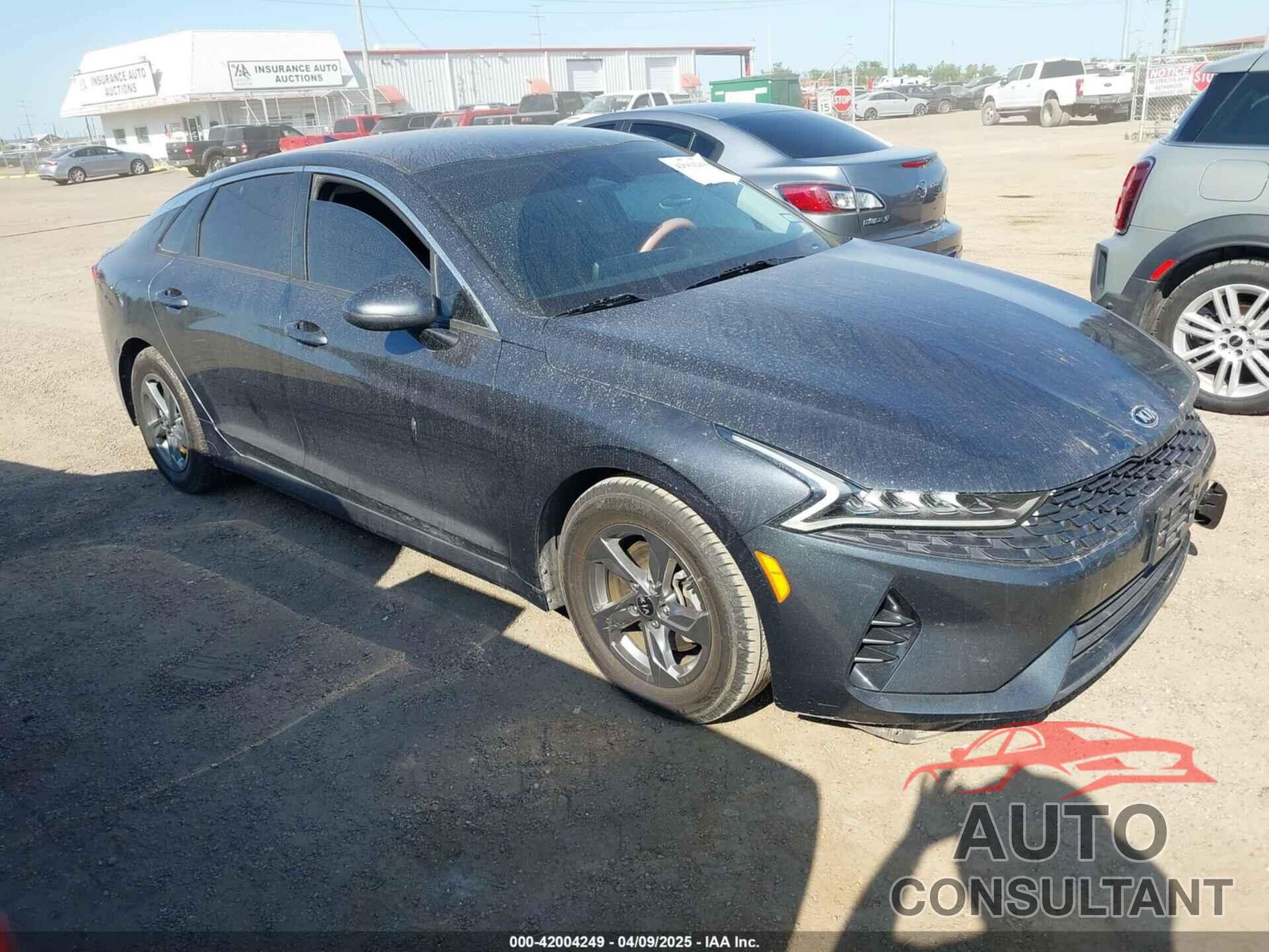 KIA K5 2021 - 5XXG14J22MG047778
