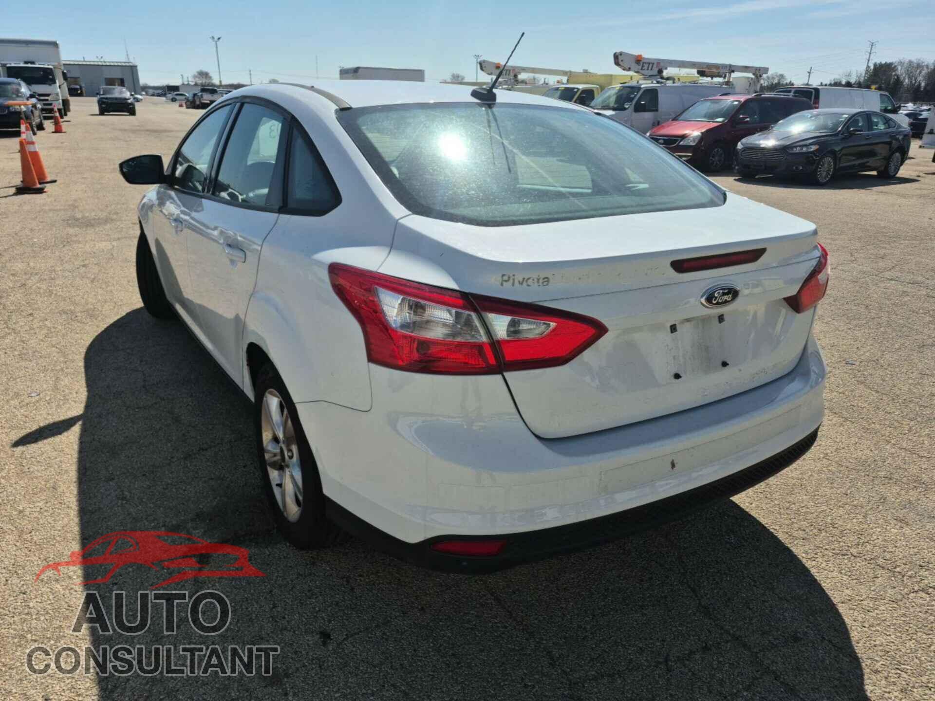 FORD FOCUS 2013 - 1FADP3F20DL312319