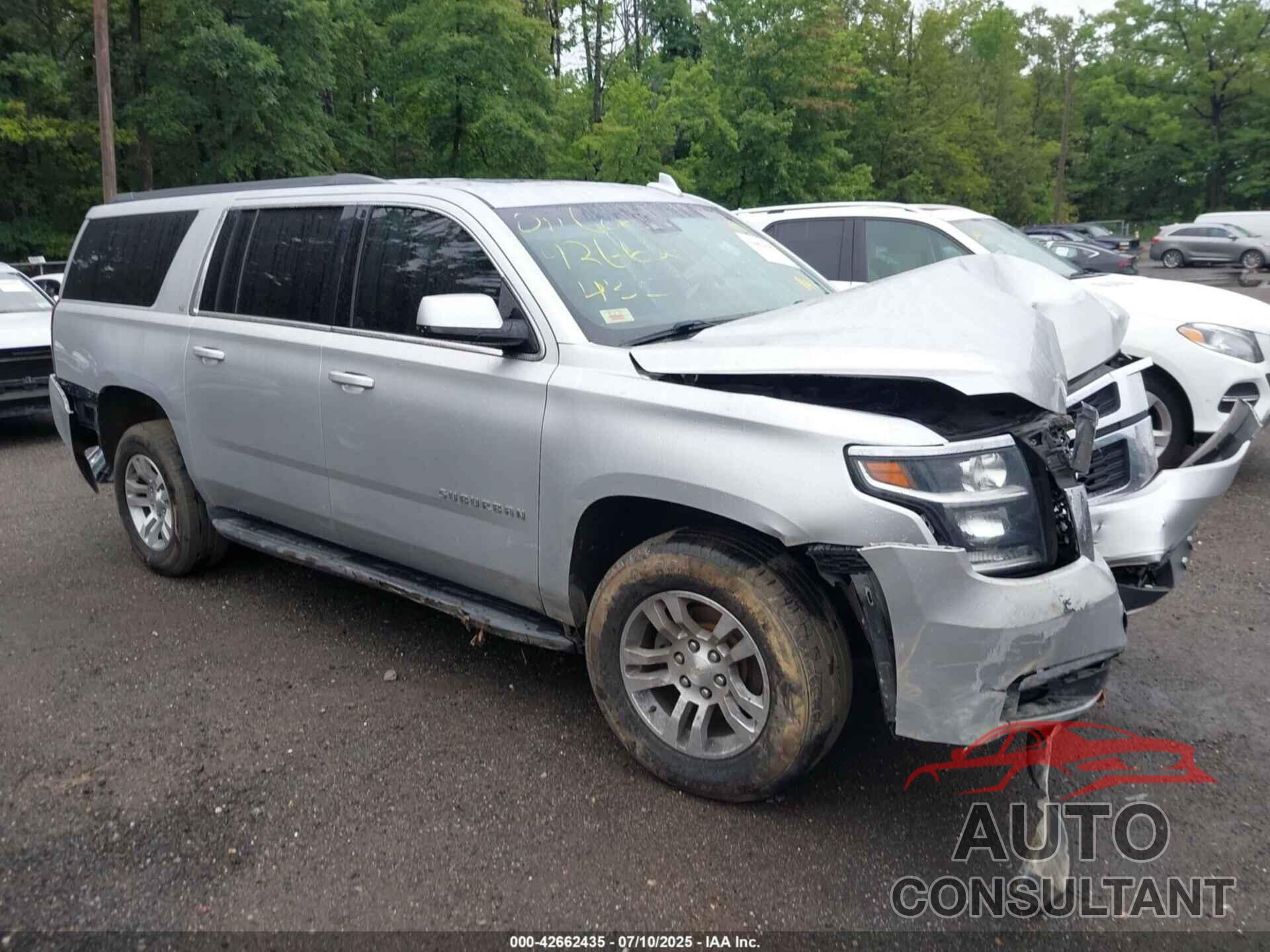 CHEVROLET SUBURBAN 2018 - 1GNSKHKC9JR399374