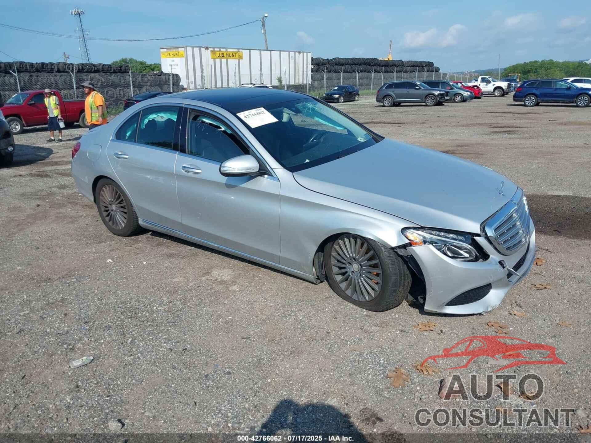 MERCEDES-BENZ C 2015 - 55SWF4KB2FU032942