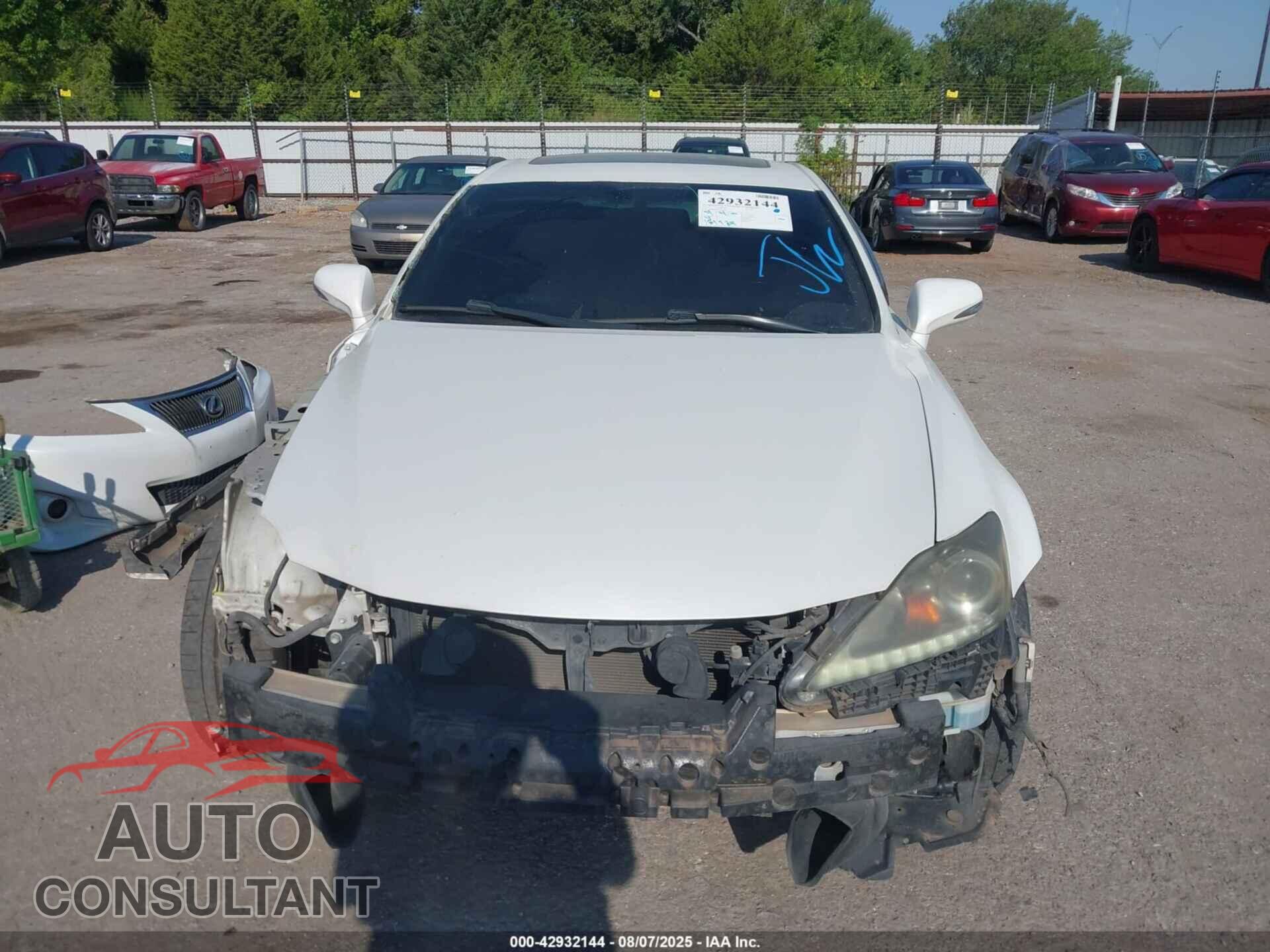 LEXUS IS 250 2012 - JTHBF5C22C5167080