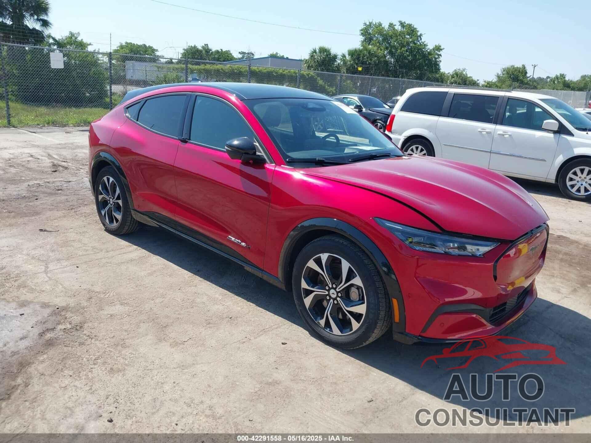 FORD MUSTANG MACH-E 2023 - 3FMTK3SU3PMA70202