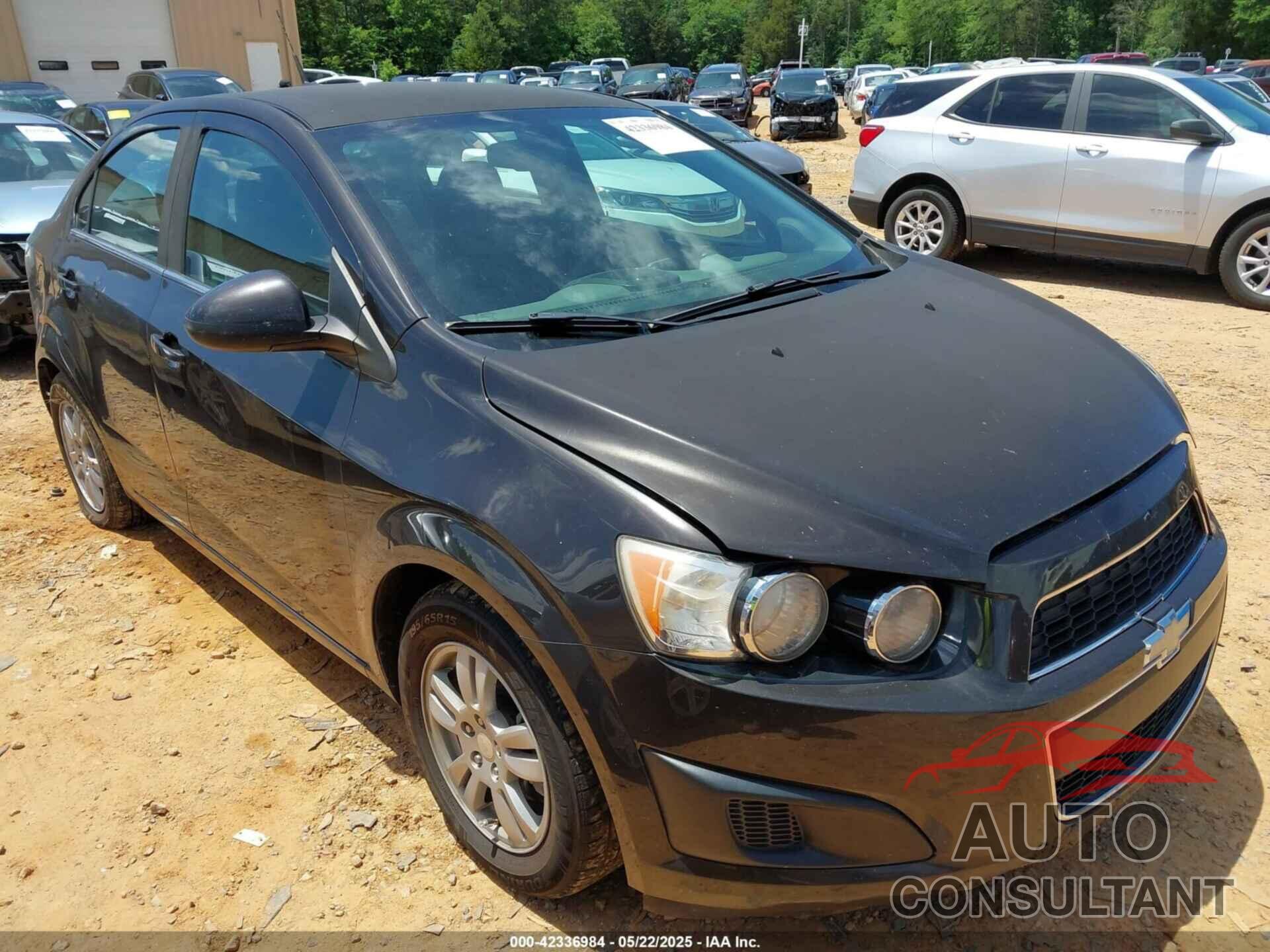 CHEVROLET SONIC 2014 - 1G1JC5SH3E4139348
