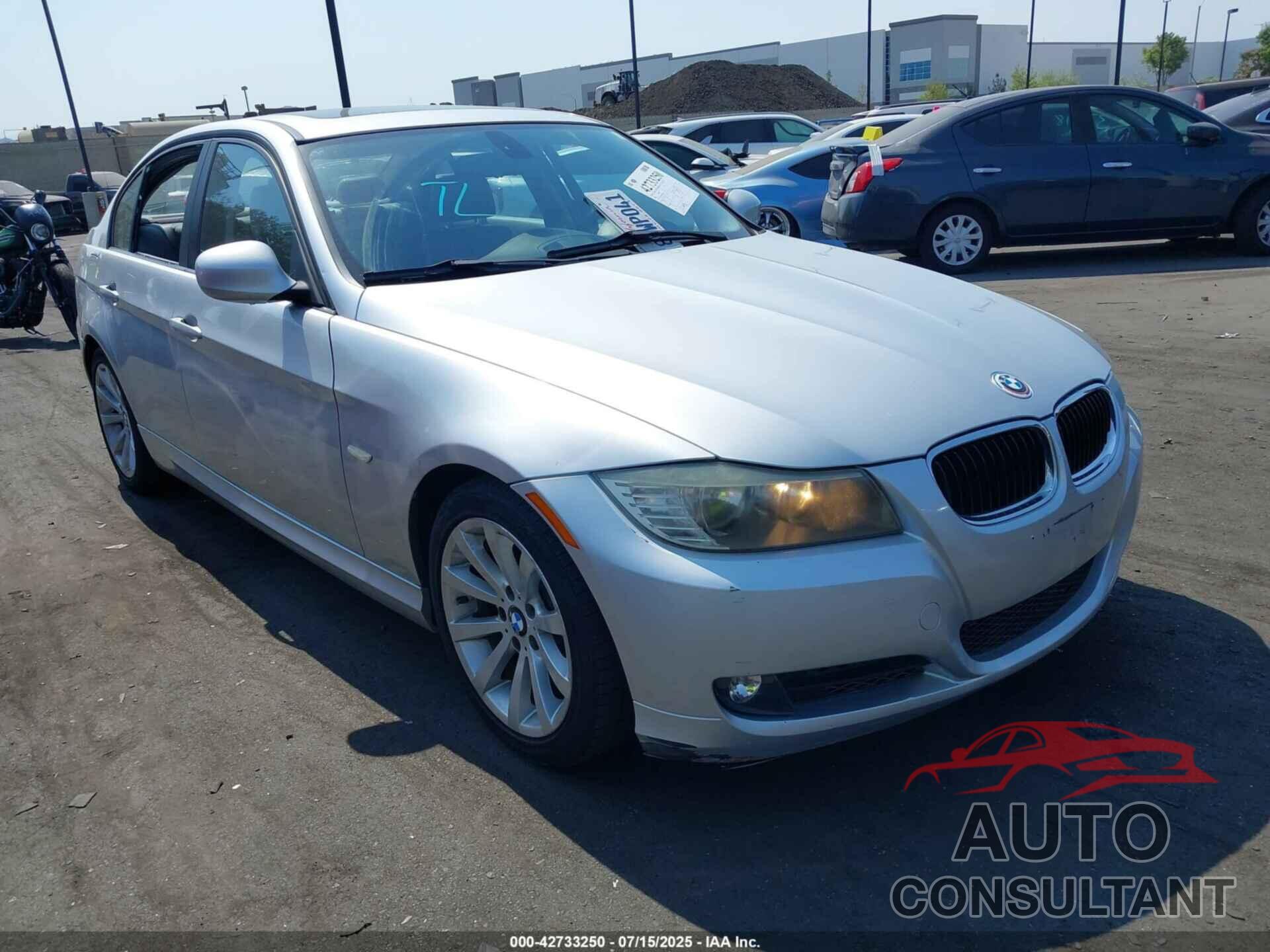 BMW 328I 2011 - WBAPH5G58BNM80071
