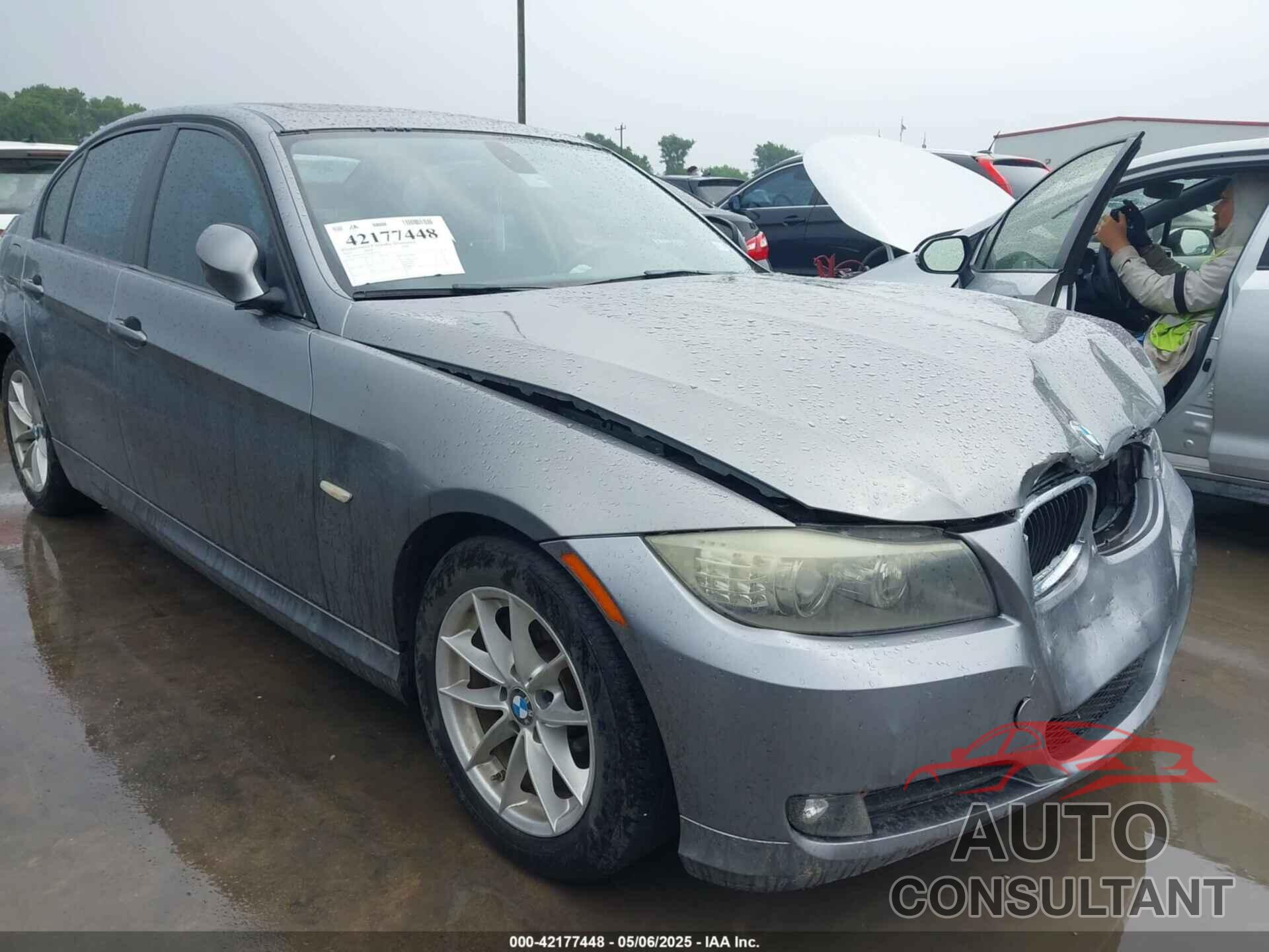 BMW 328I 2010 - WBAPH7G55ANM54134