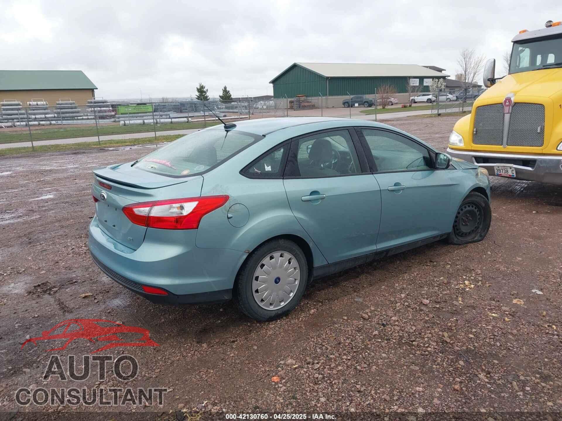 FORD FOCUS 2012 - 1FAHP3F28CL321110