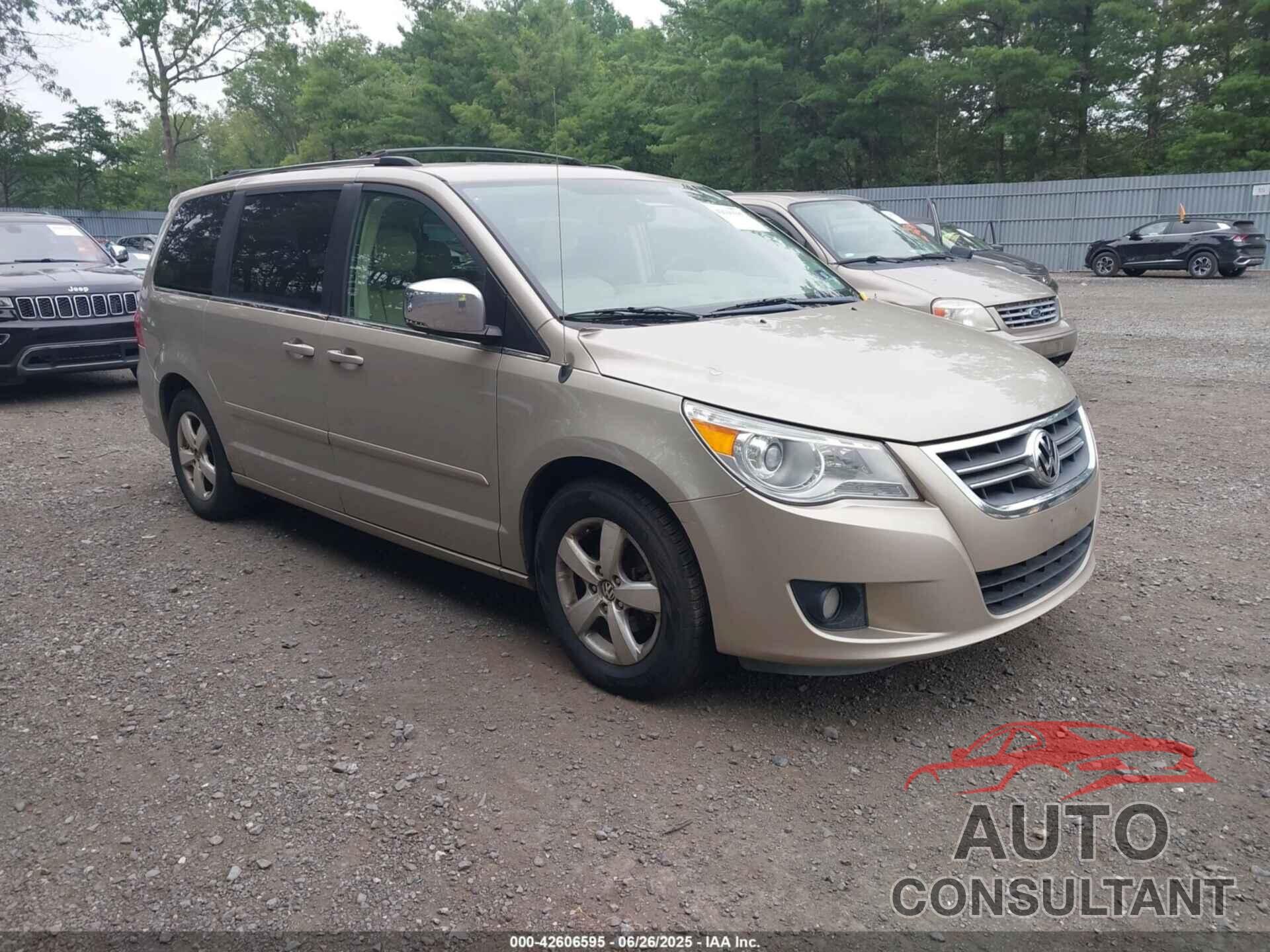 VOLKSWAGEN ROUTAN 2009 - 2V8HW64X89R598857