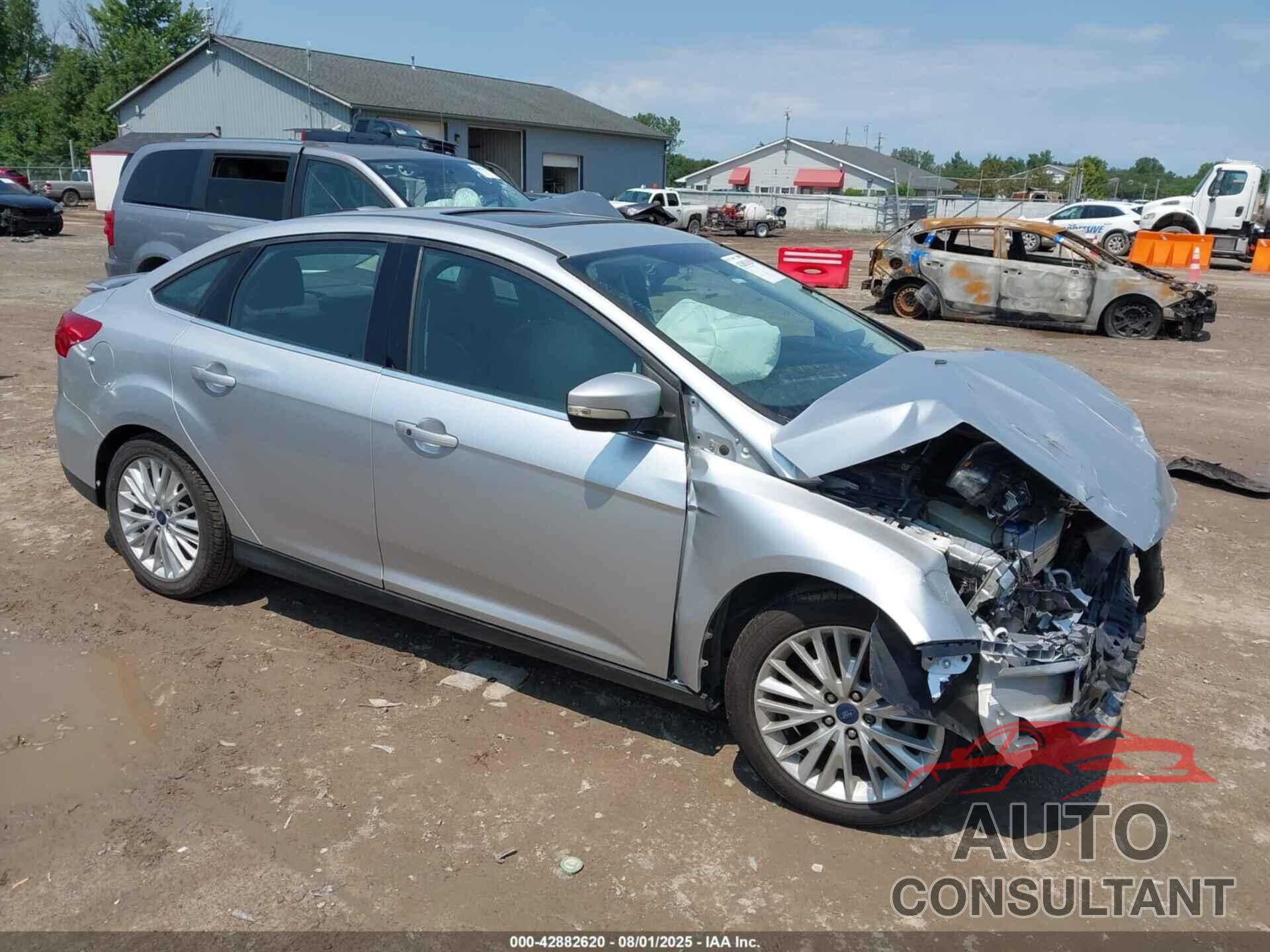 FORD FOCUS 2018 - 1FADP3J26JL288269